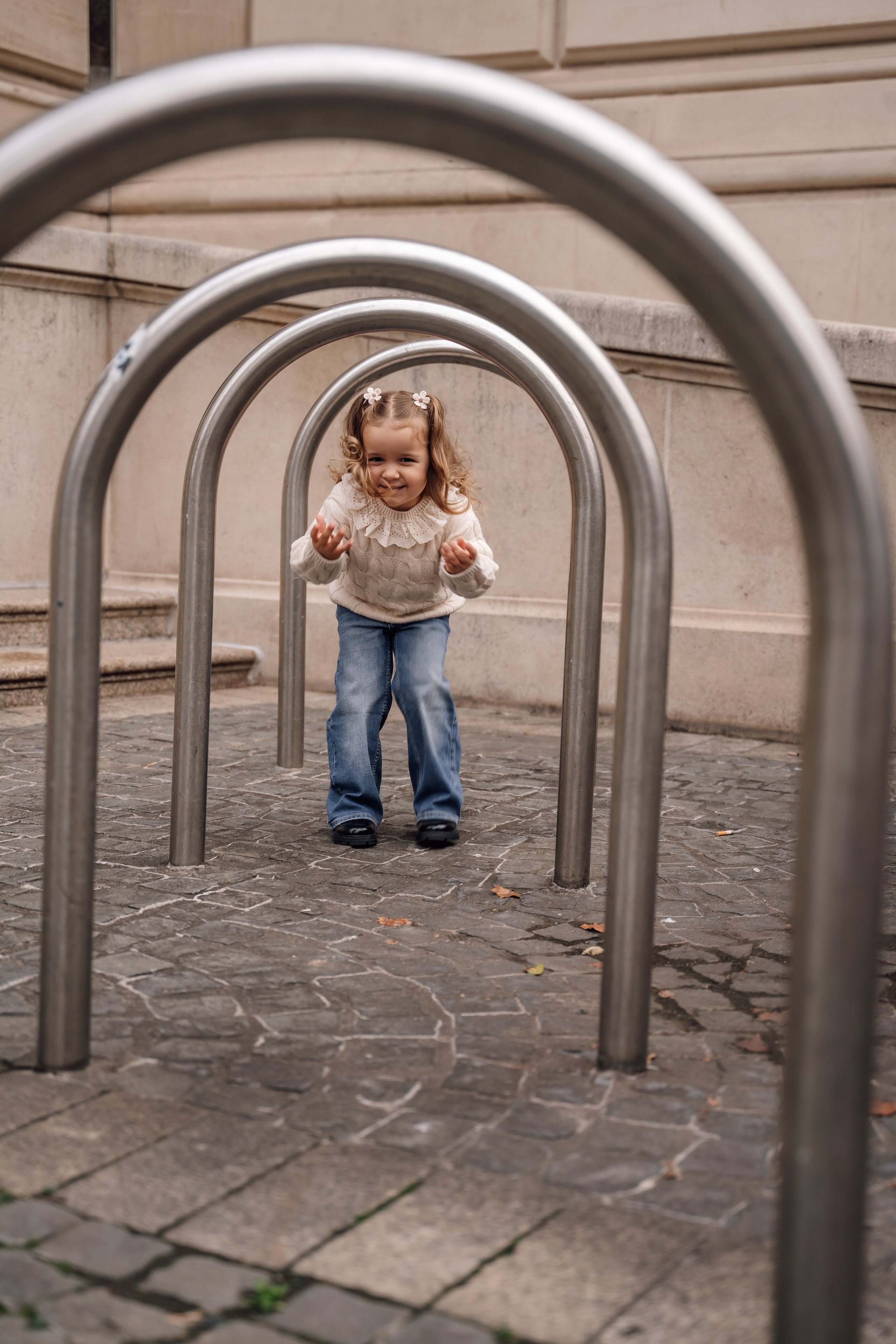 Family at Alte Oper. Анастасия Вайнер — свадебный и портретный фотограф в Германии и по всей Европе