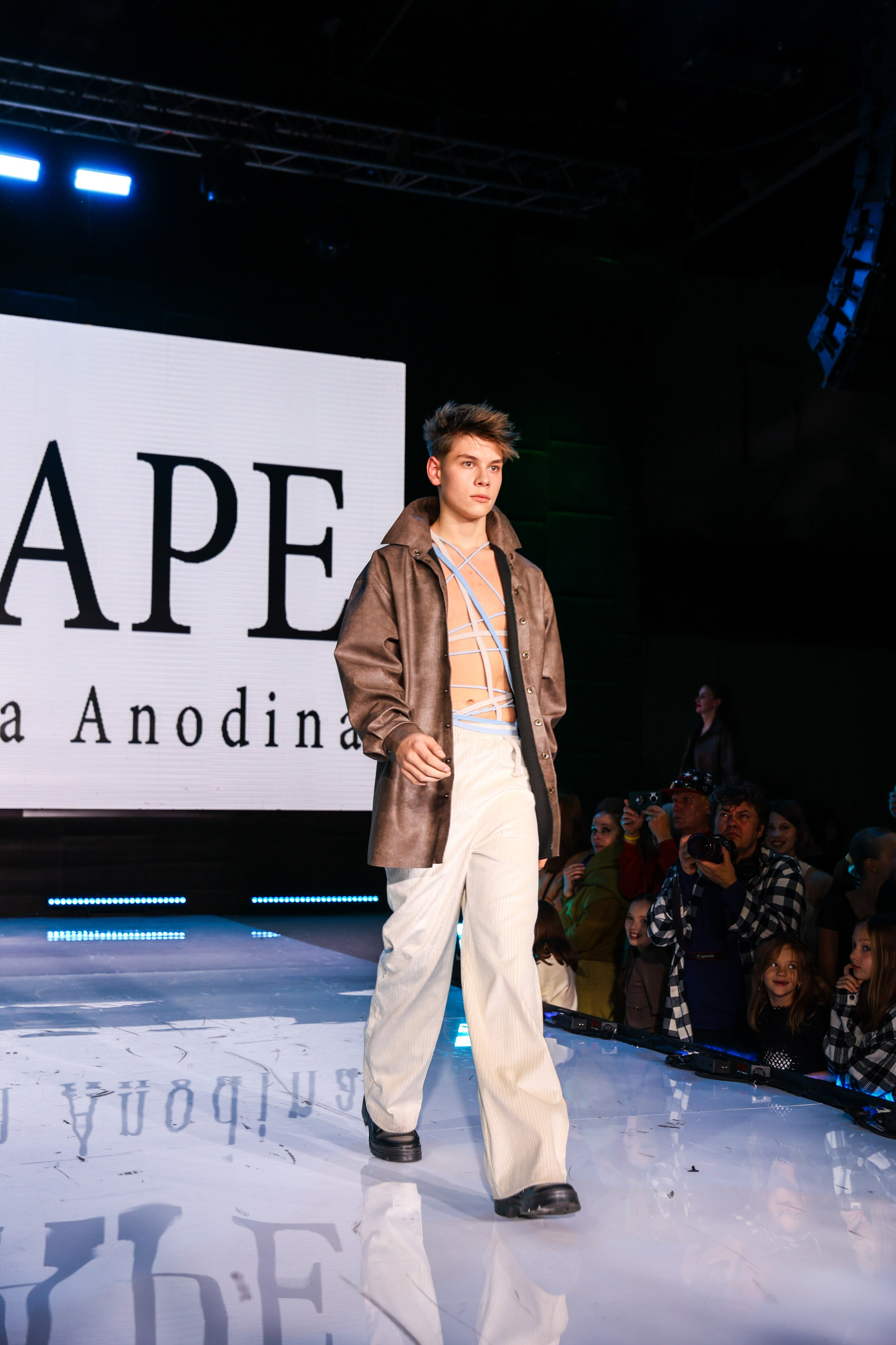 Показ мод MFFRUSSIA XII СЕЗОН. Свадебный и семейный фотограф Москва и Московская область