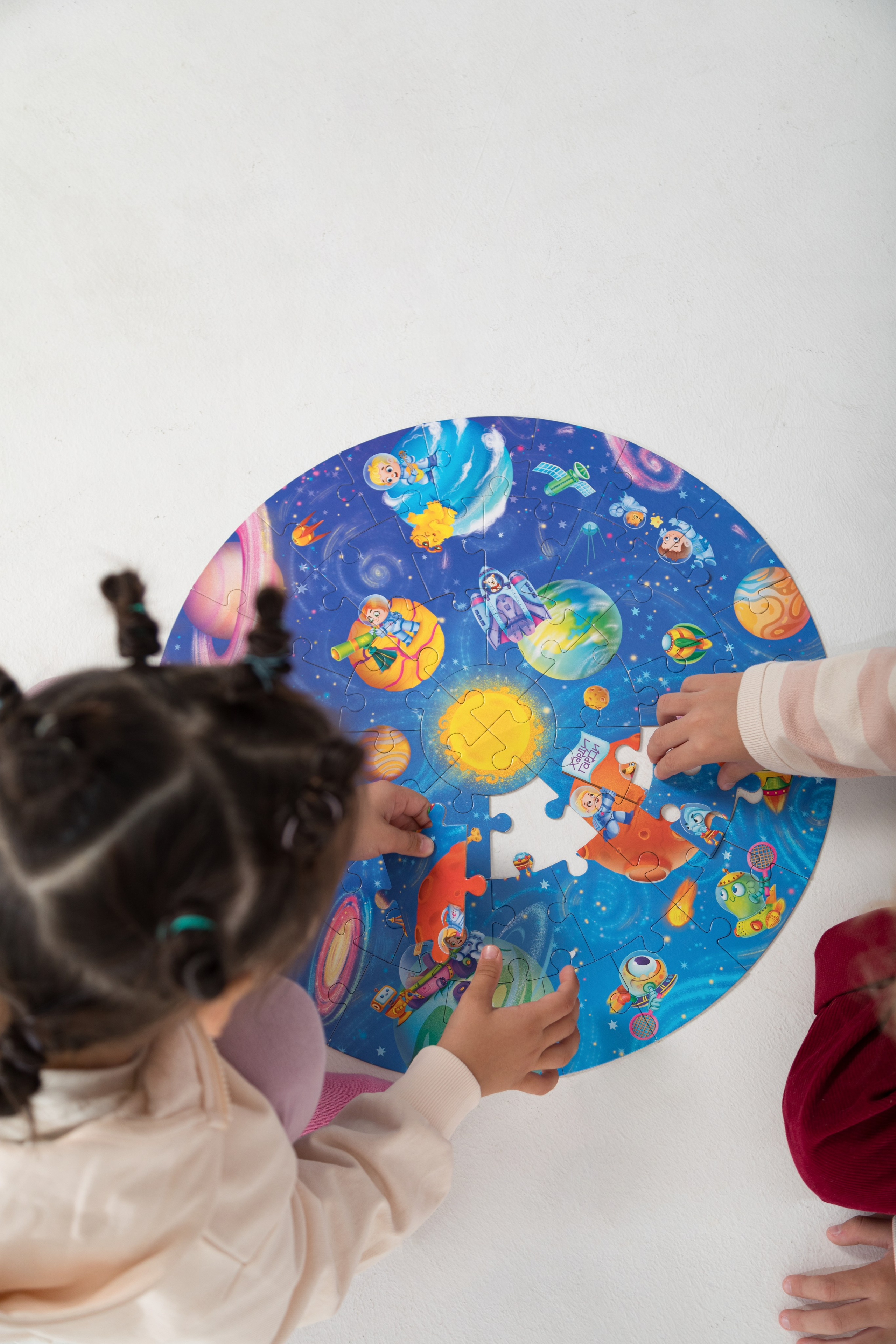 Каталожная съемка в циклораме для бренда детских товаров. Детский и контент фотограф Надя Волкова Санкт-Петербург