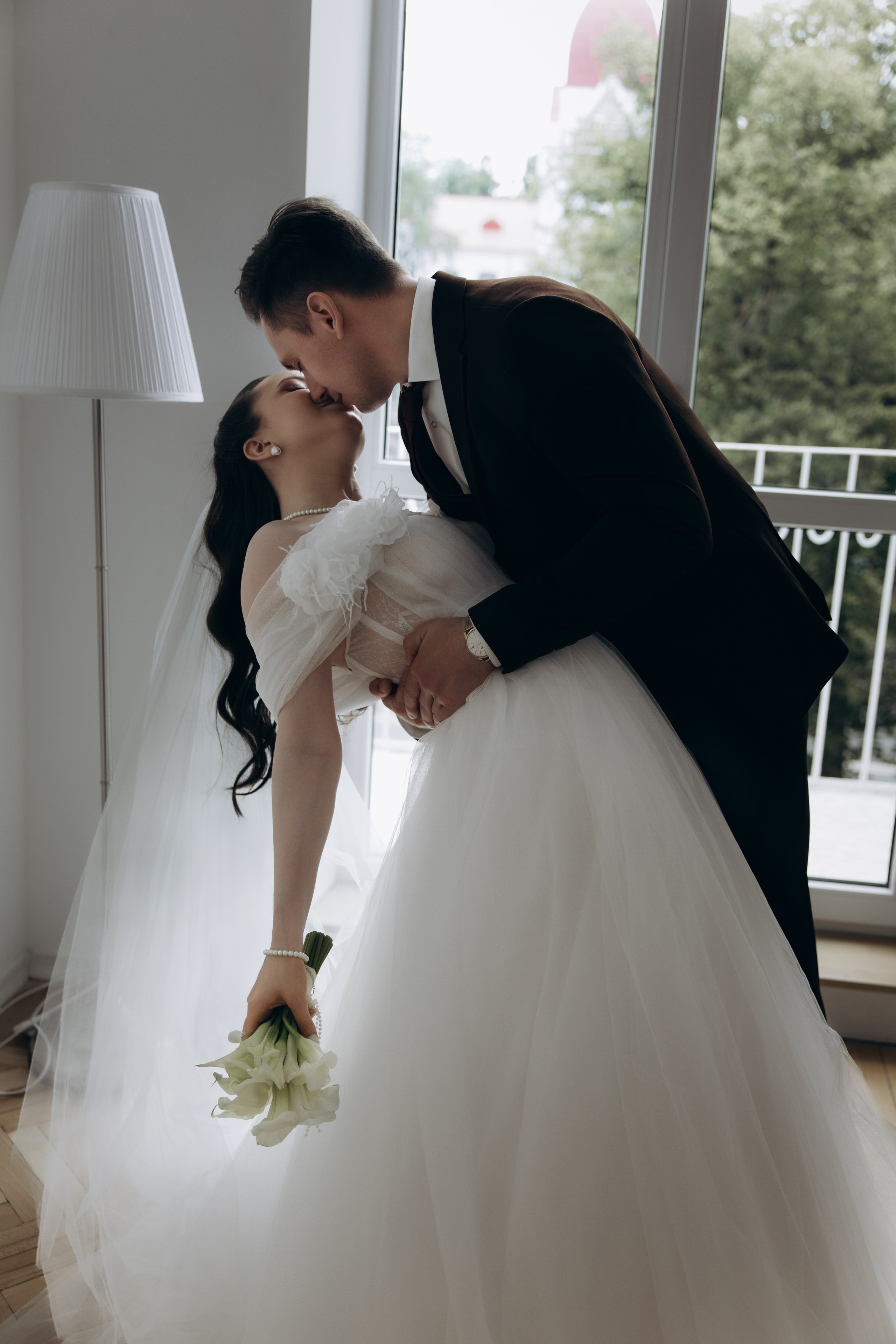 Свадебная фотосъемка в Пензе: Ольга и Владислав в отеле и студии «Перспектива»