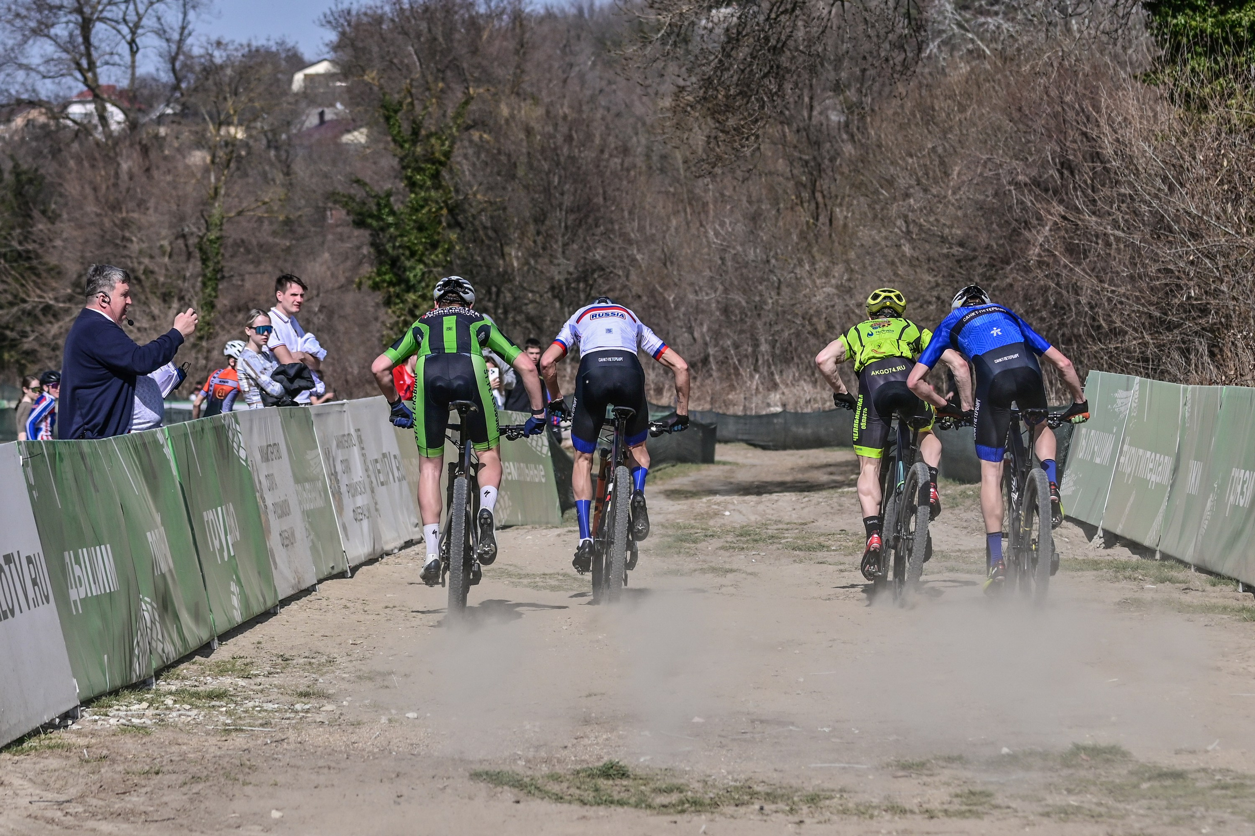 Маунтинбайк, кросс-кантри в Архипо-Осиповке 16 марта 2025. Спортивный фотограф, фотожурналист Павел Ларькин