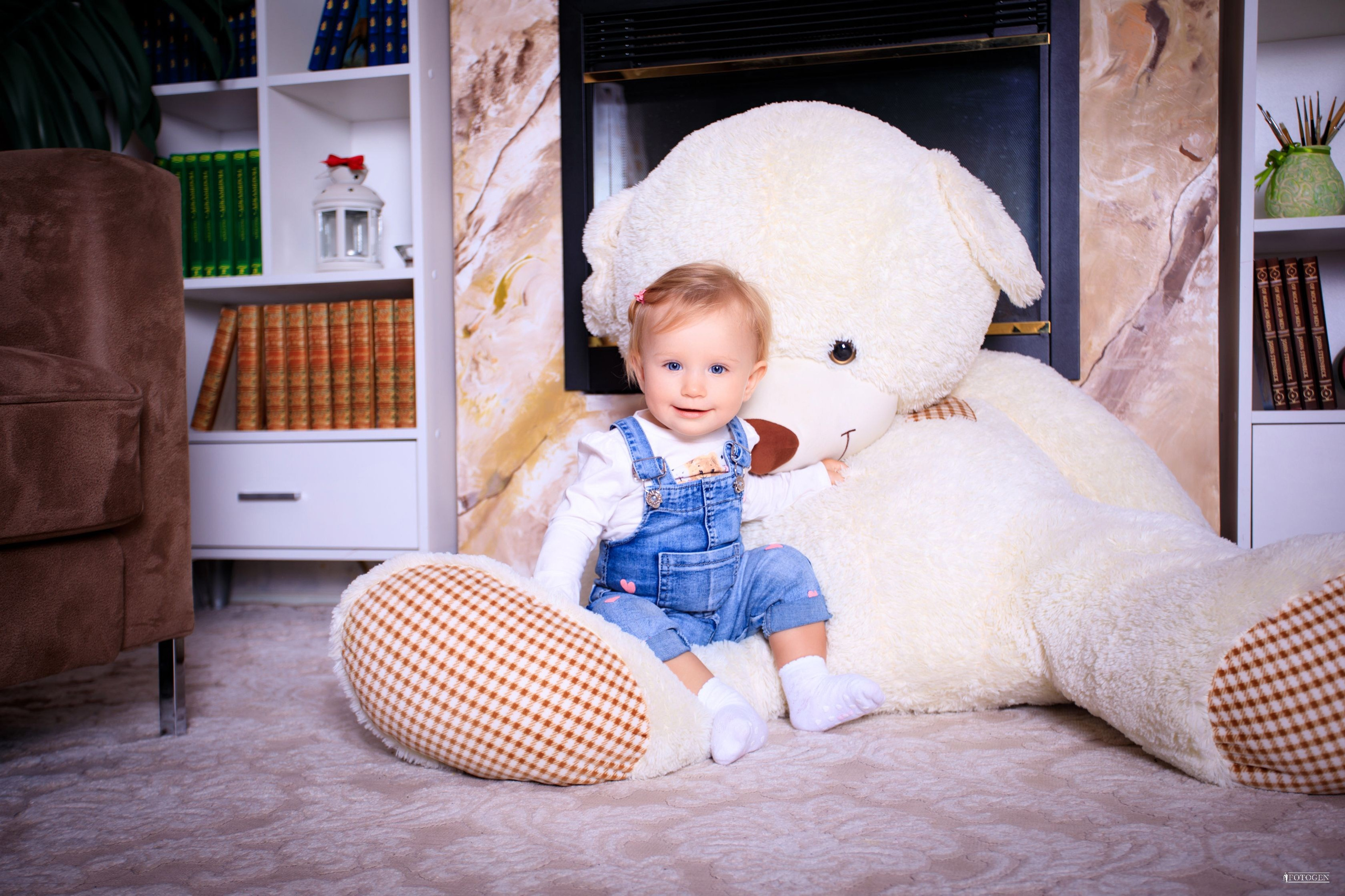 Детская фотосессия в студии в Краснодаре | Фотостудия FOTOGEN - Фотостудия детство с волшебными локациями.