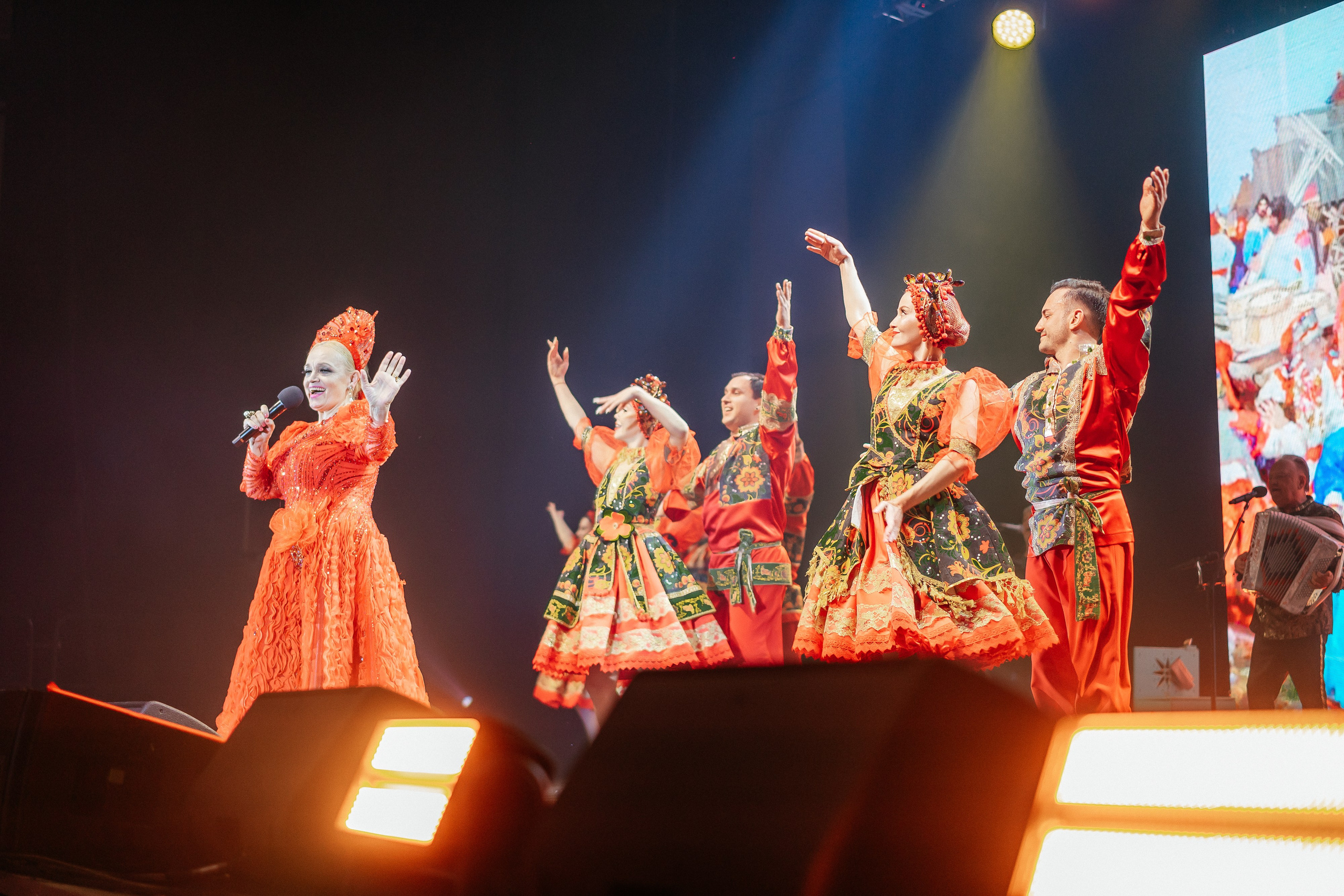 Концерт Надежды Кадышевой в Смоленске. Фотограф и видеограф Смоленск | Студия Цезарь