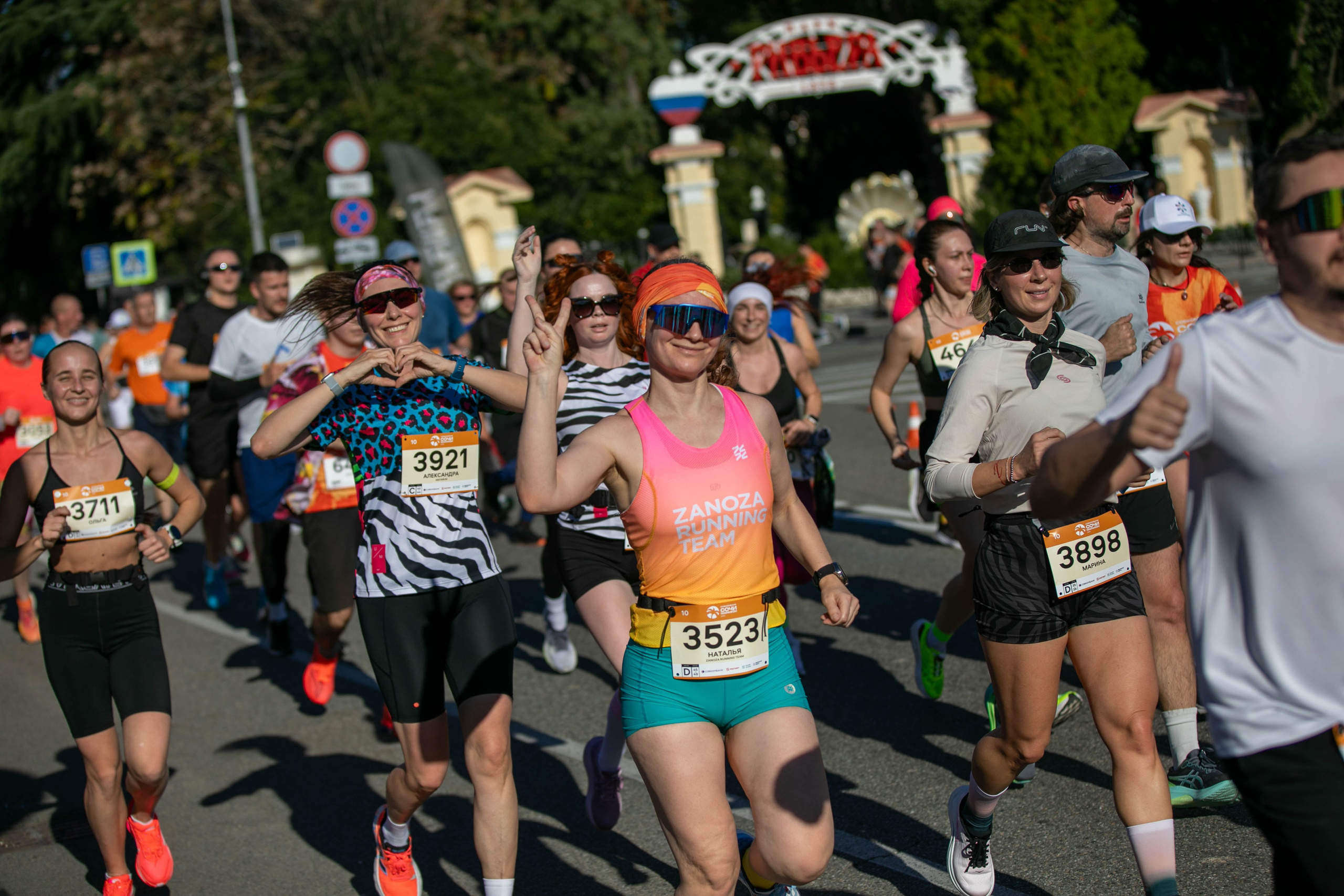 Сочи Марафон по бегу — 2025.11.03. Фотограф из Сочи Регина Труфанова
