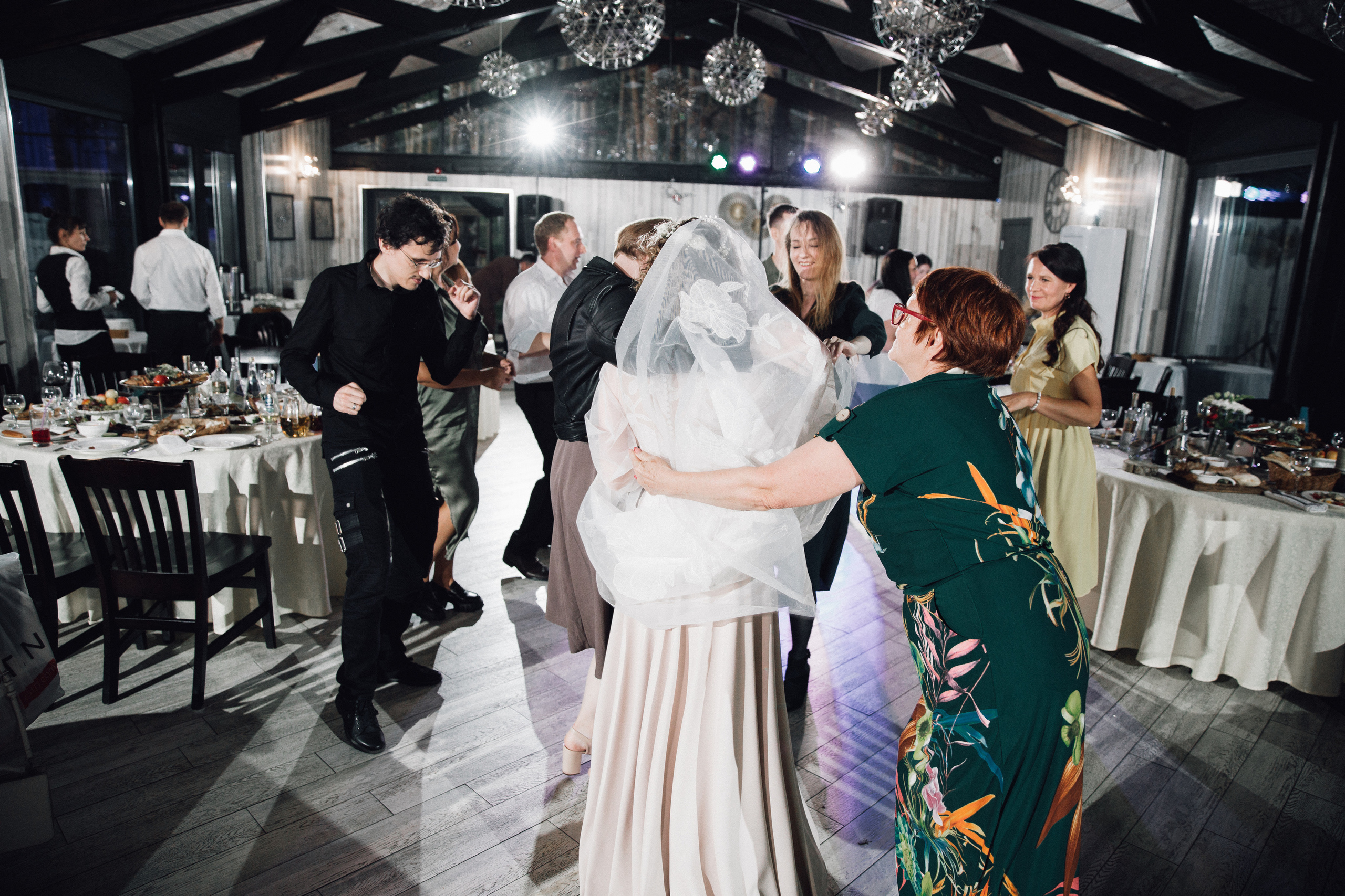 Артём и Вика. Фотограф Алексей Сироткин Тольятти Самара