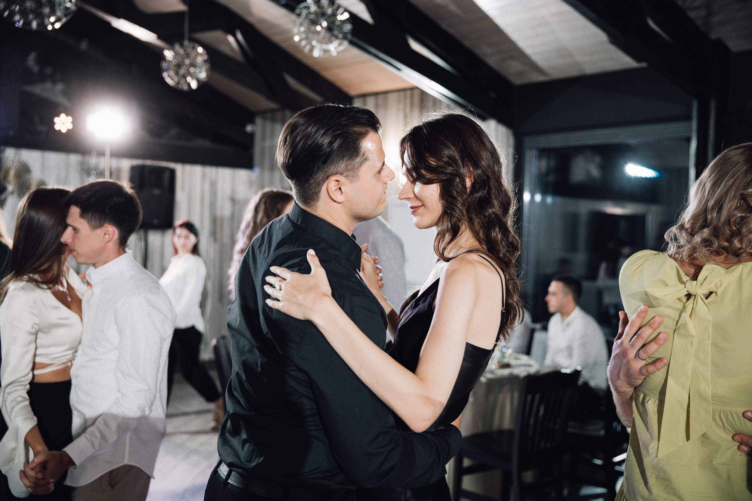 Артём и Вика. Фотограф Алексей Сироткин Тольятти Самара