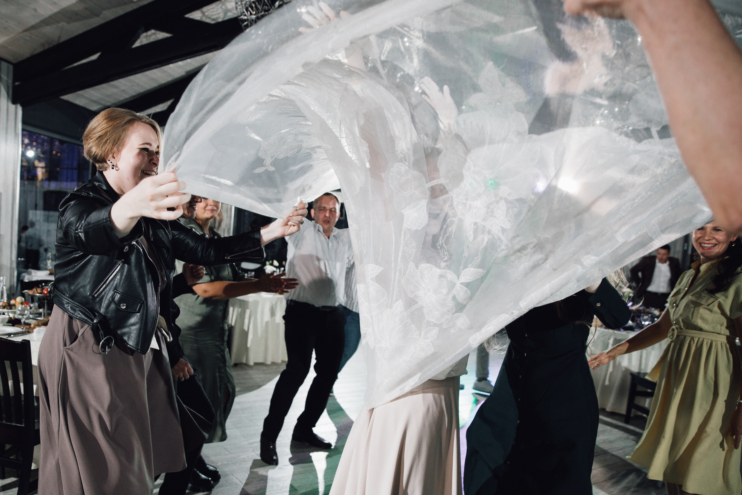 Артём и Вика. Фотограф Алексей Сироткин Тольятти Самара