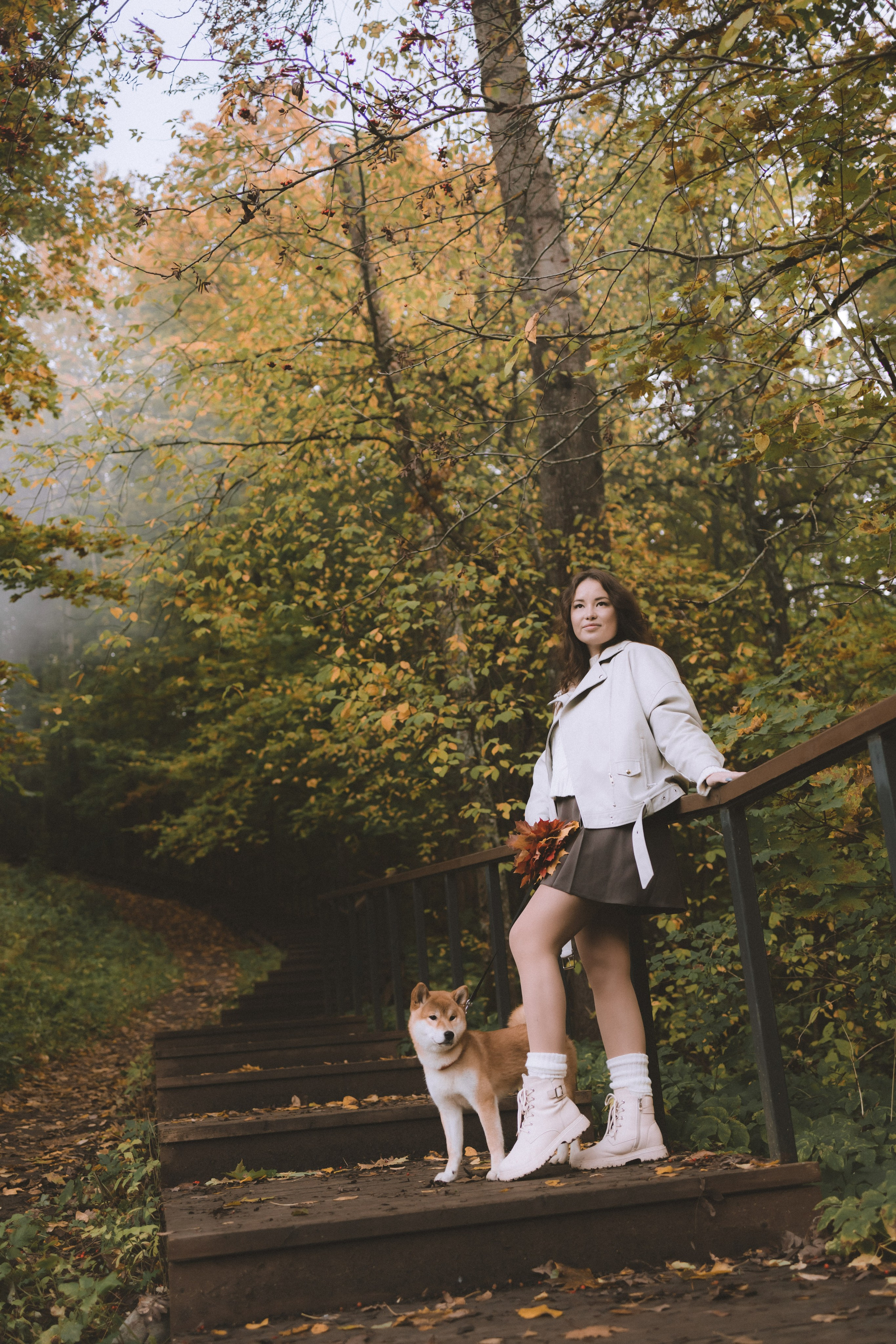 Фотосессия с собакой в осеннем Дудергофе. Семейный и детский фотограф в Санкт-Петербурге Павлова Елена