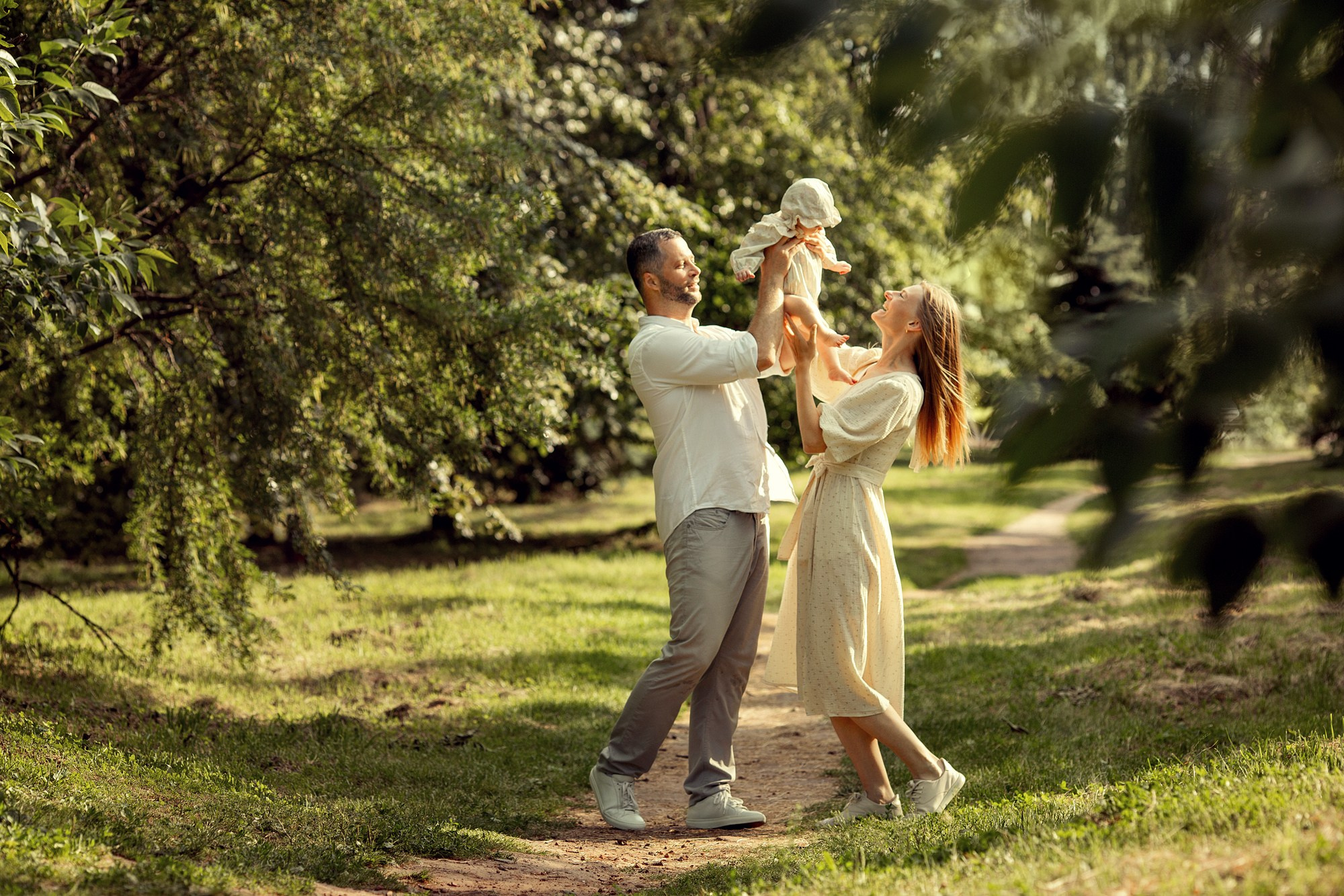 Очаровательная Фотосессия с малышом в городском парке рядом с домом. Tatyana Nadezhdina Family photographer