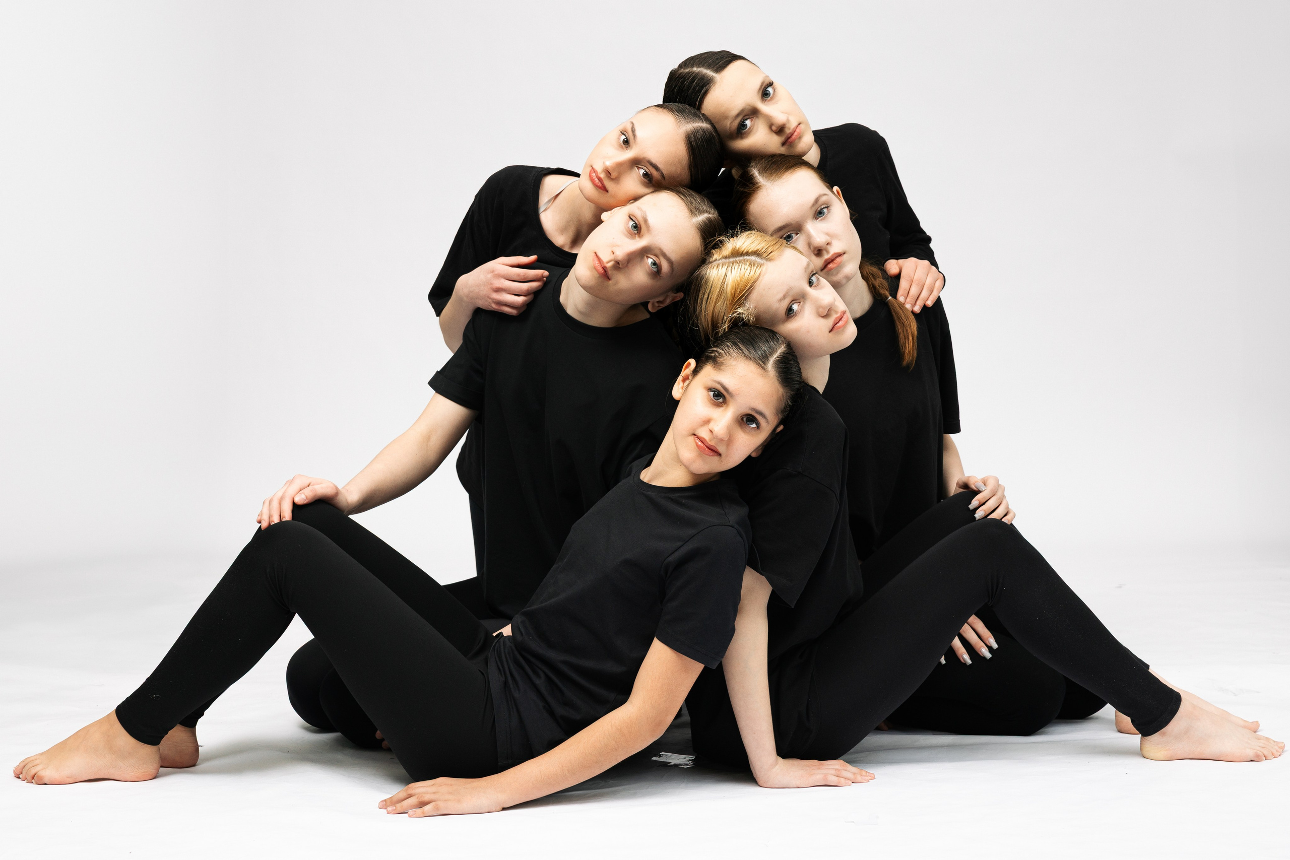 Студия современной хореографии Format. MIG — студия спортивной фотографии Михаила Голянского