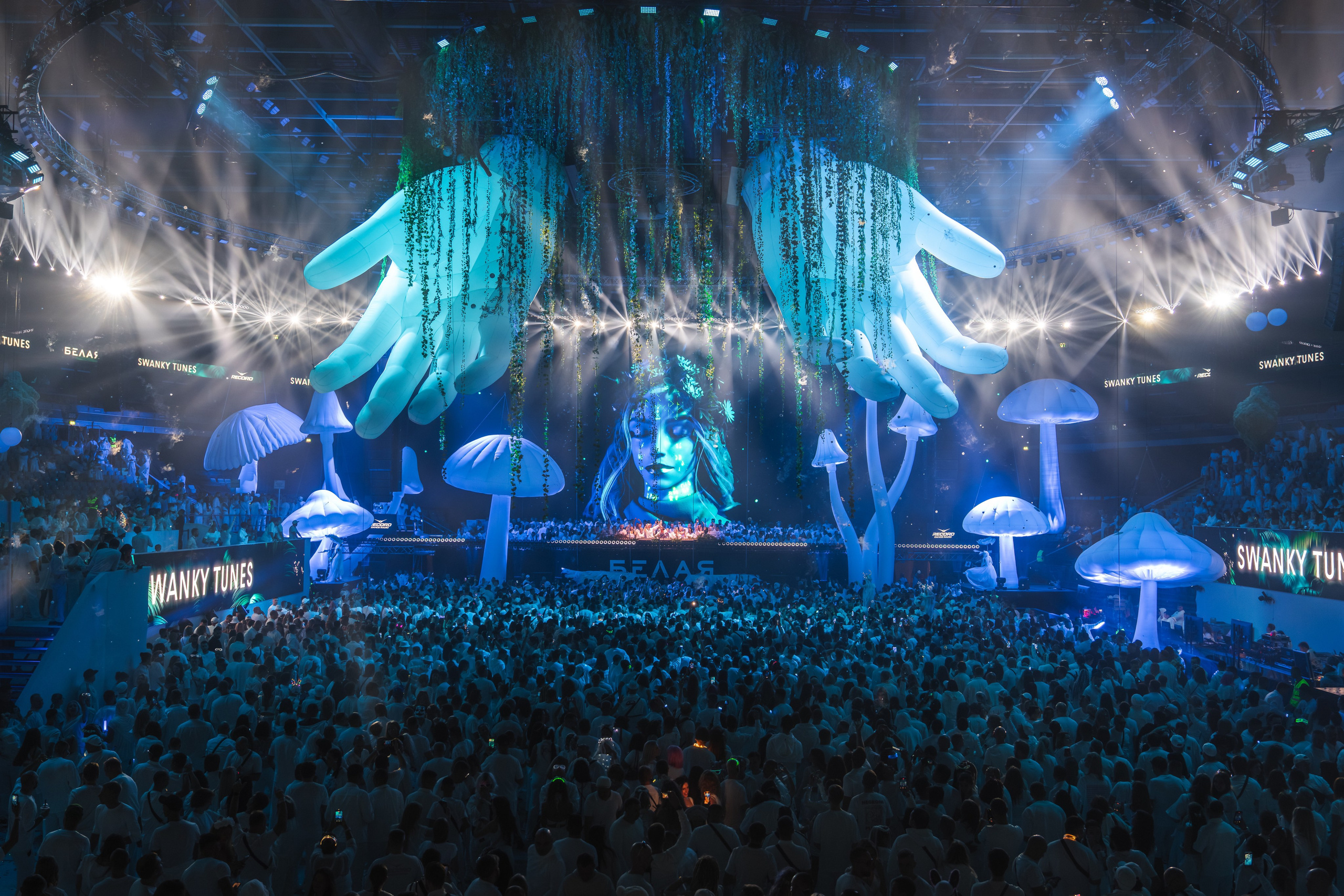 БЕЛАЯ 2025. Святослав Буньков | фотограф