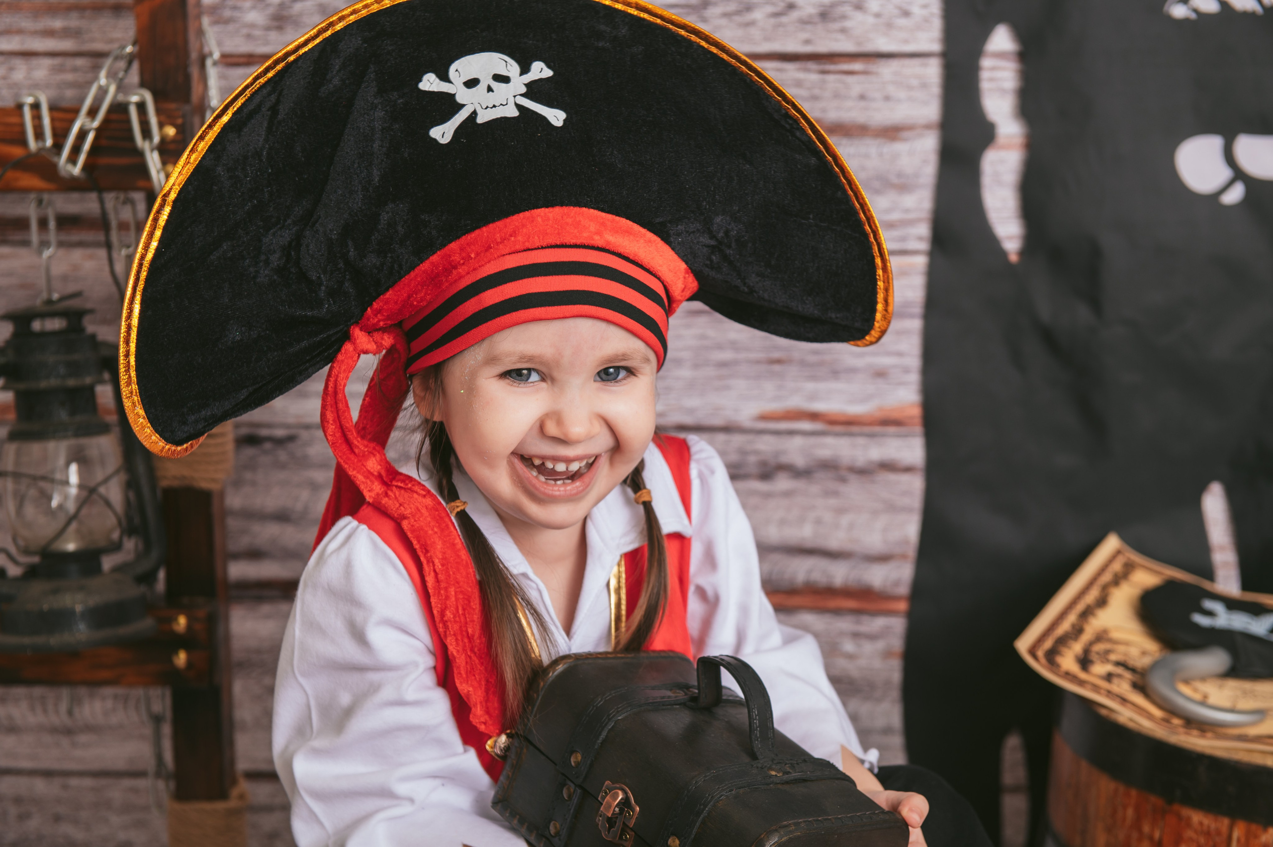 Пираты Охотского моря. Детский фотограф Магадан