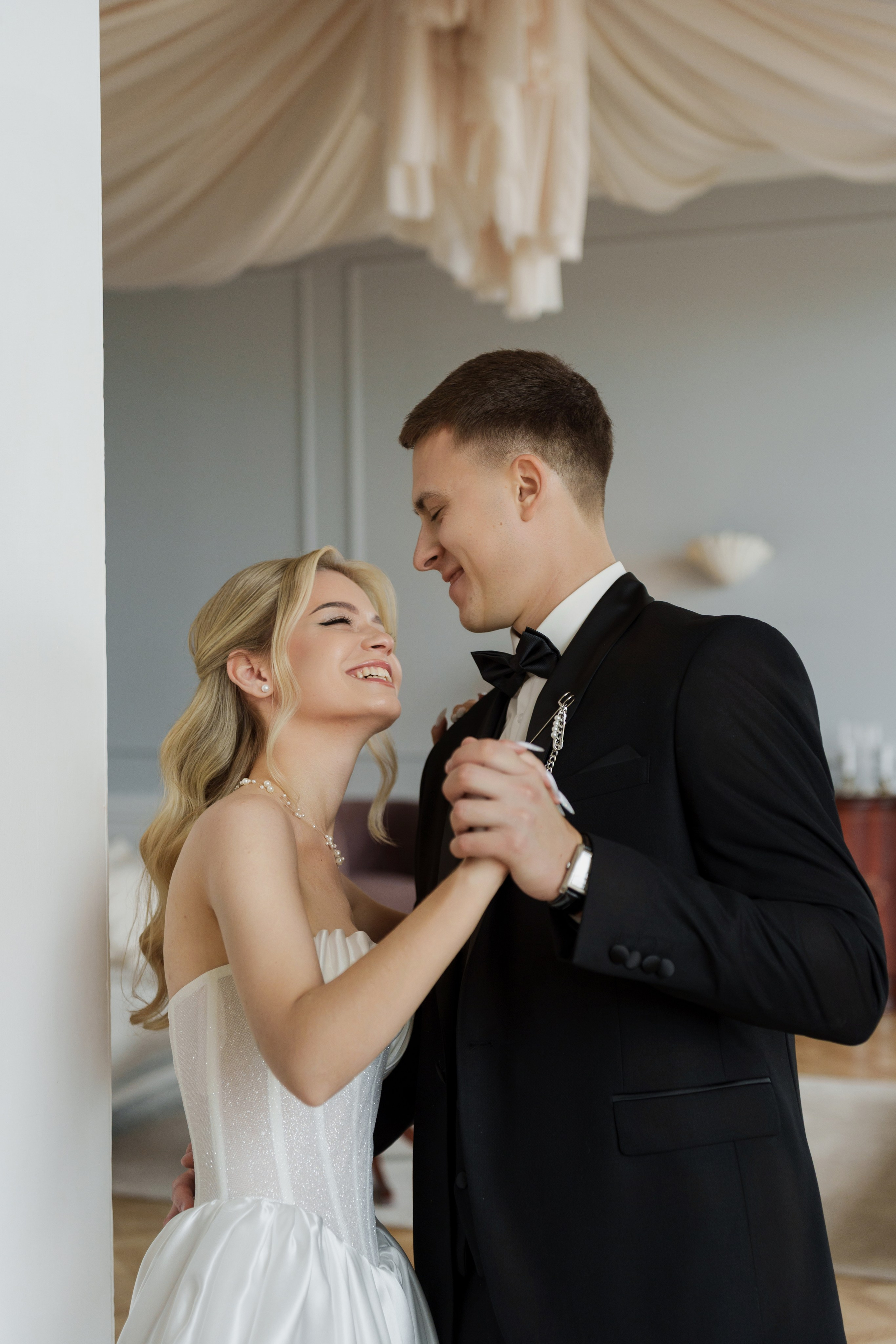 Свадебная камерная свадьба в Краснодаре от TWINS STUDIO. ТВИНС СТУДИО — лучшие свадебные фотографы и видеографы в Краснодаре