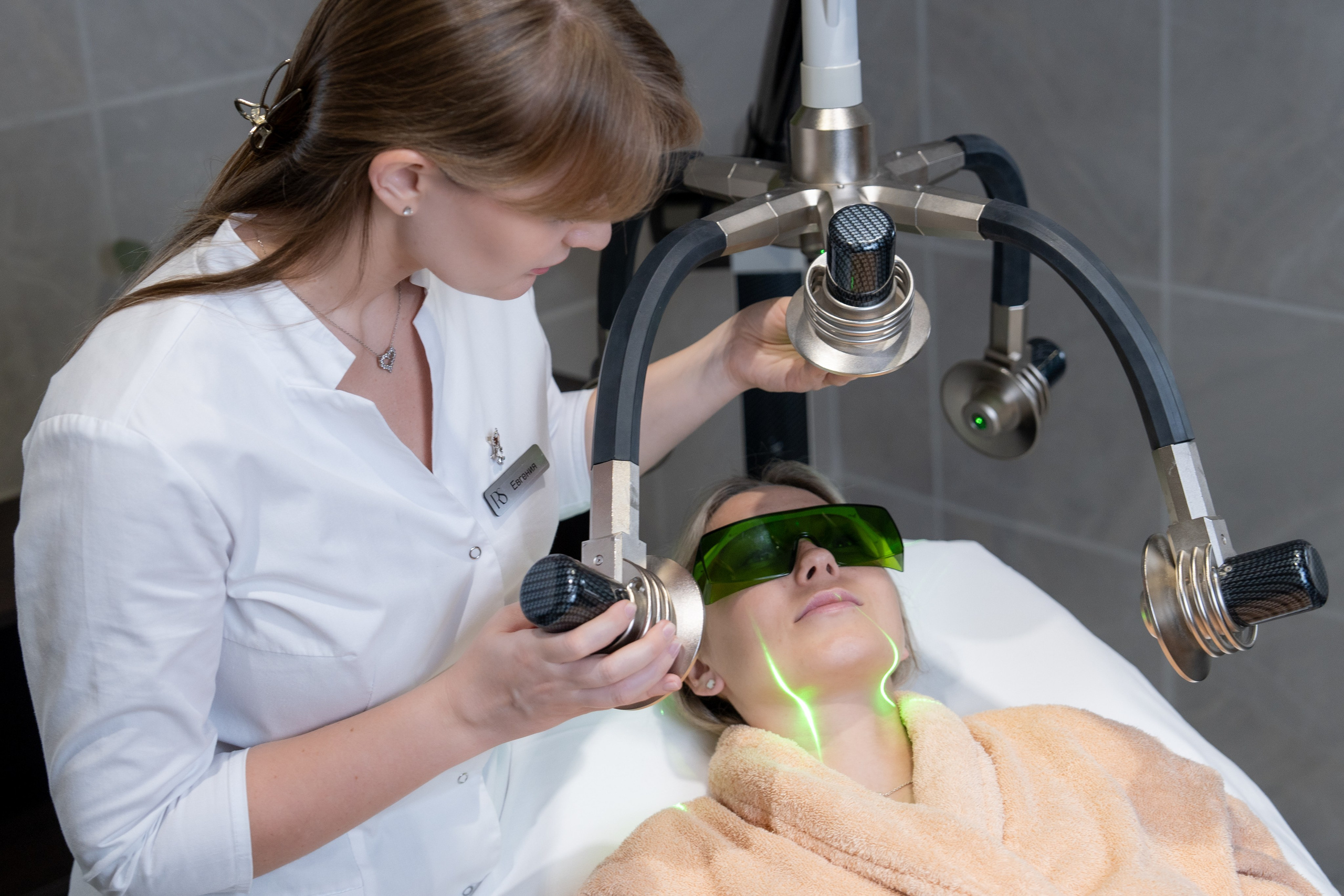 Контент съемка для медицинского центра в отеле Rosa Springs. Репортажный фотограф в Красной Поляне и Сочи Павлюченко Екатерина