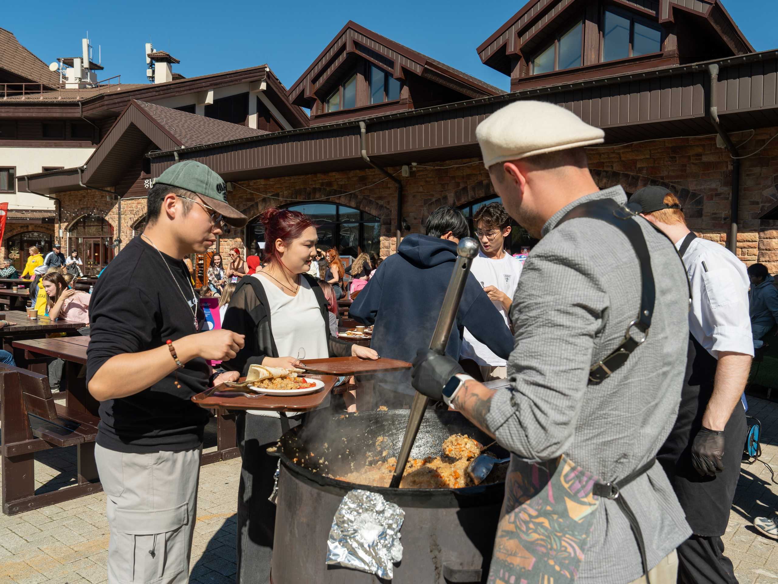 ChinaRosaFest 2024. Репортажный фотограф в Красной Поляне и Сочи Павлюченко Екатерина