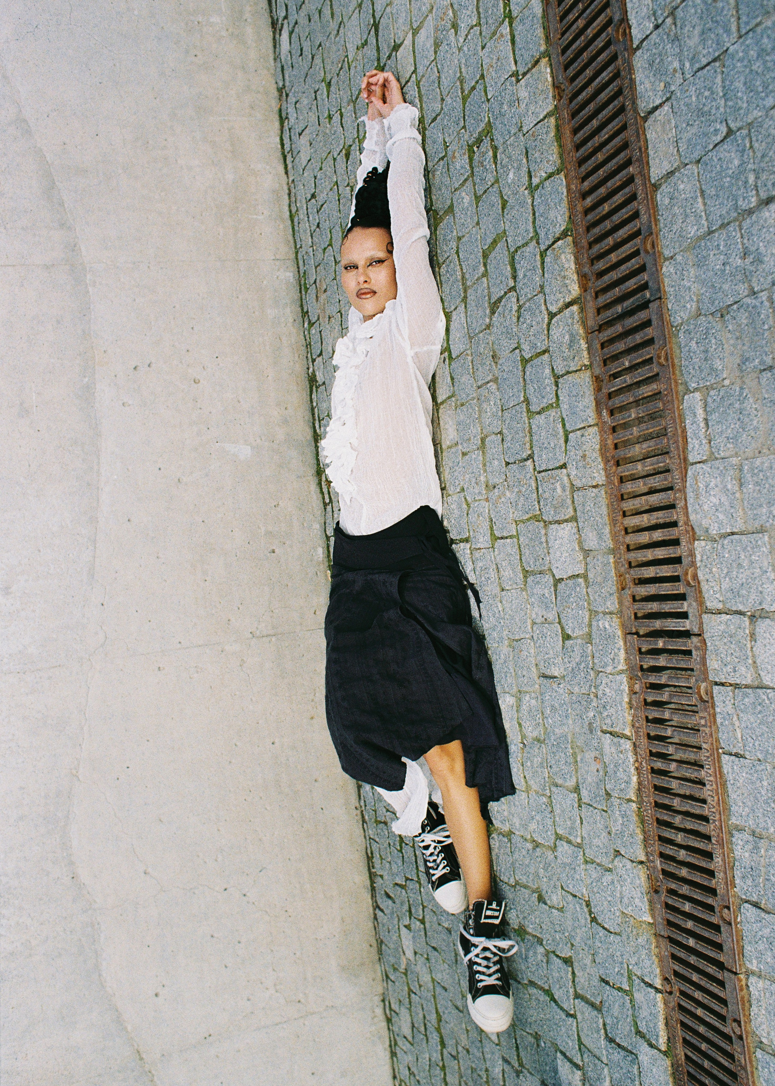 Vika Abu. Film & digital photographer. Ufa. Kamilla Ishmaeva