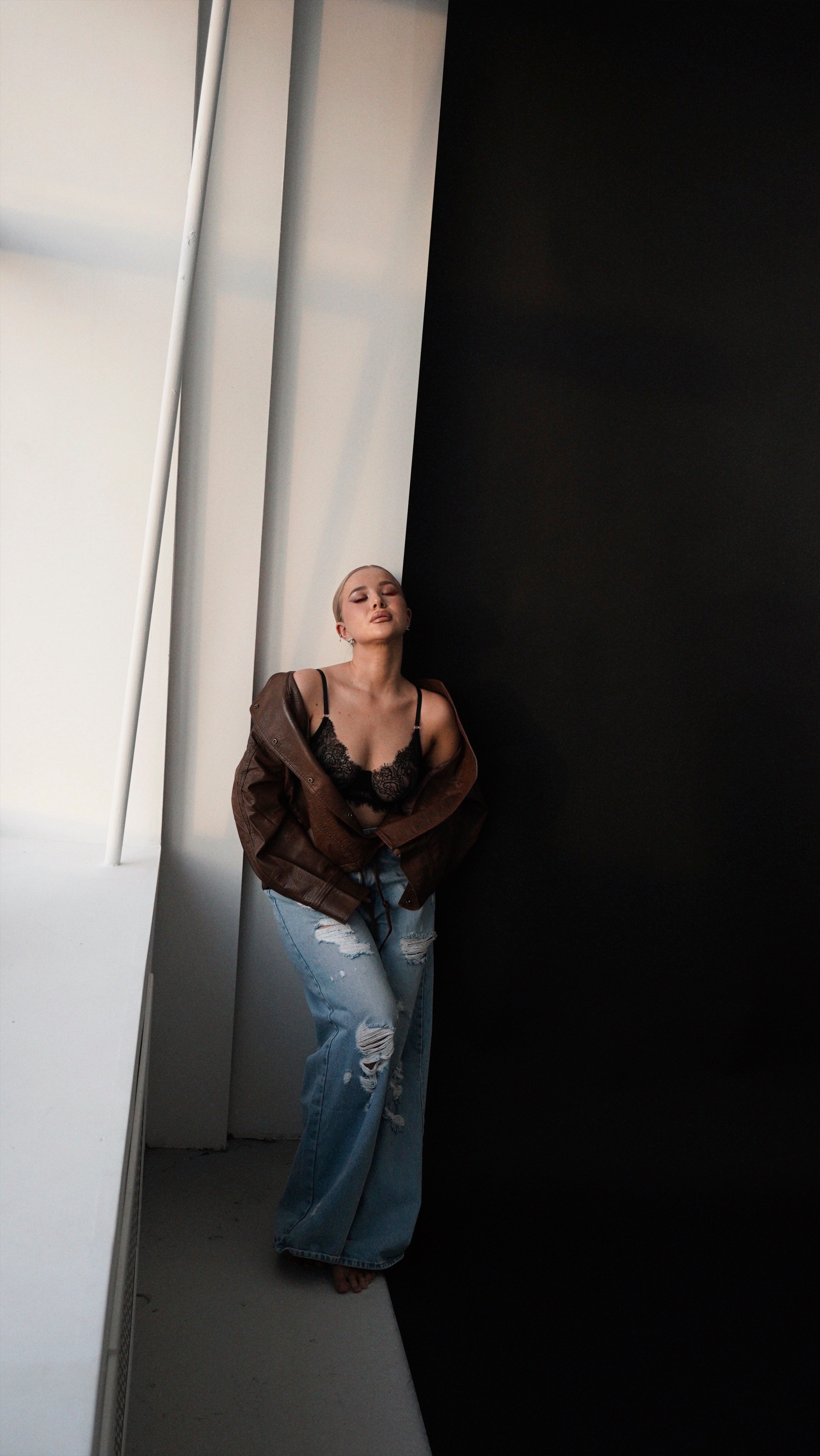 Студийная. Главная