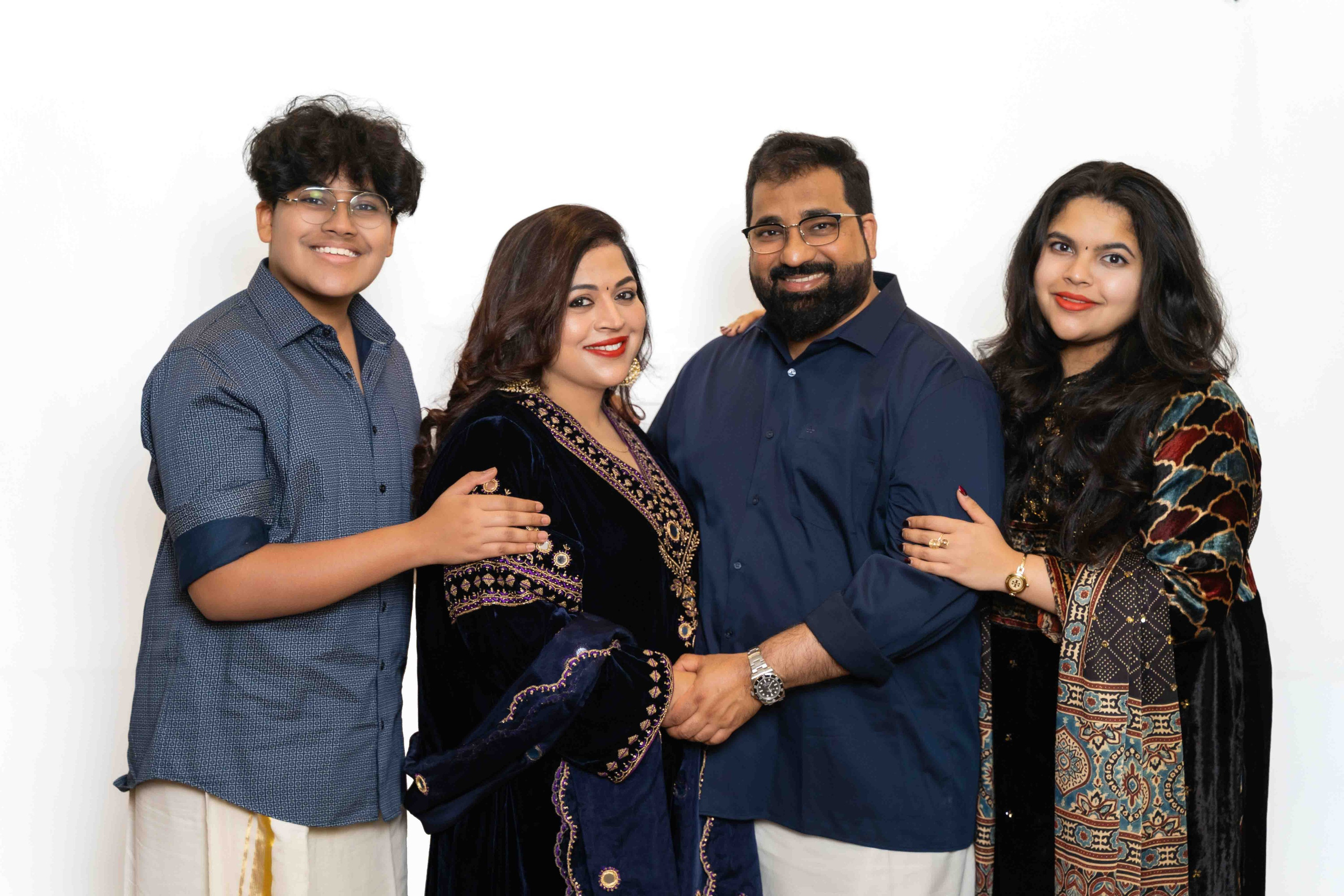 Дома как в студии. Фотограф и видеограф в Москве и Абу Даби Мария Кулагина