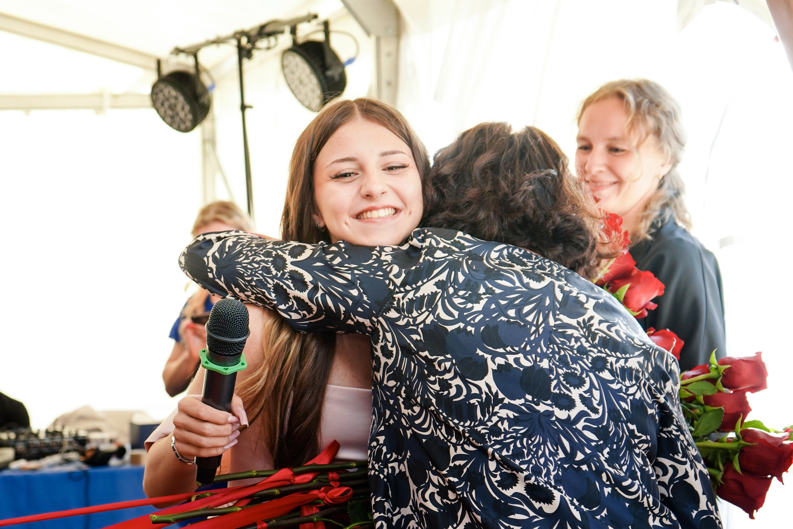 Выпускной 9 класса школа 19 в Коматек. Семейный и портретный фотограф в Екатеринбурге Анна Лобанова