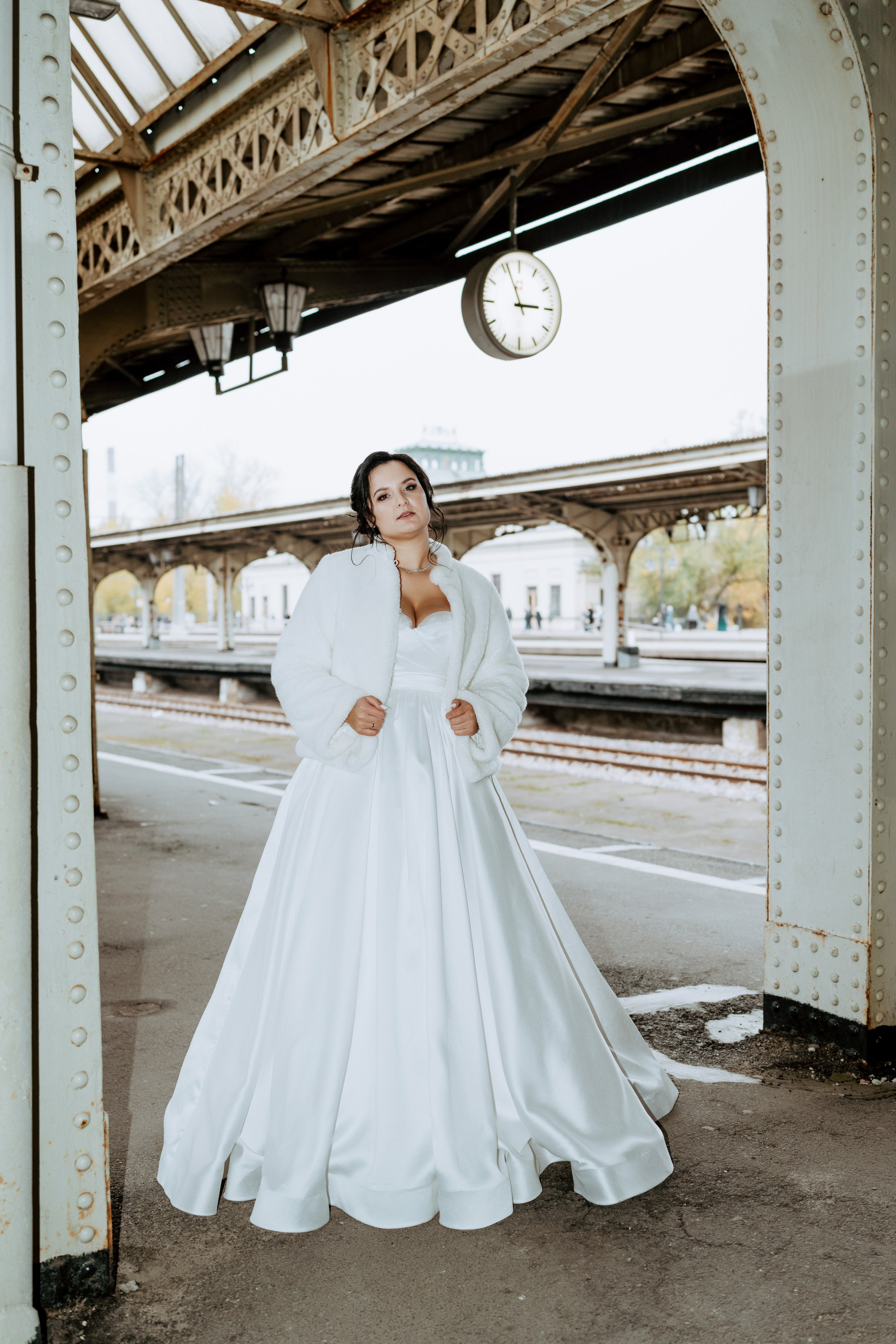 Свадьба, Витебский вокзал. Фотограф Оксана Шавва
