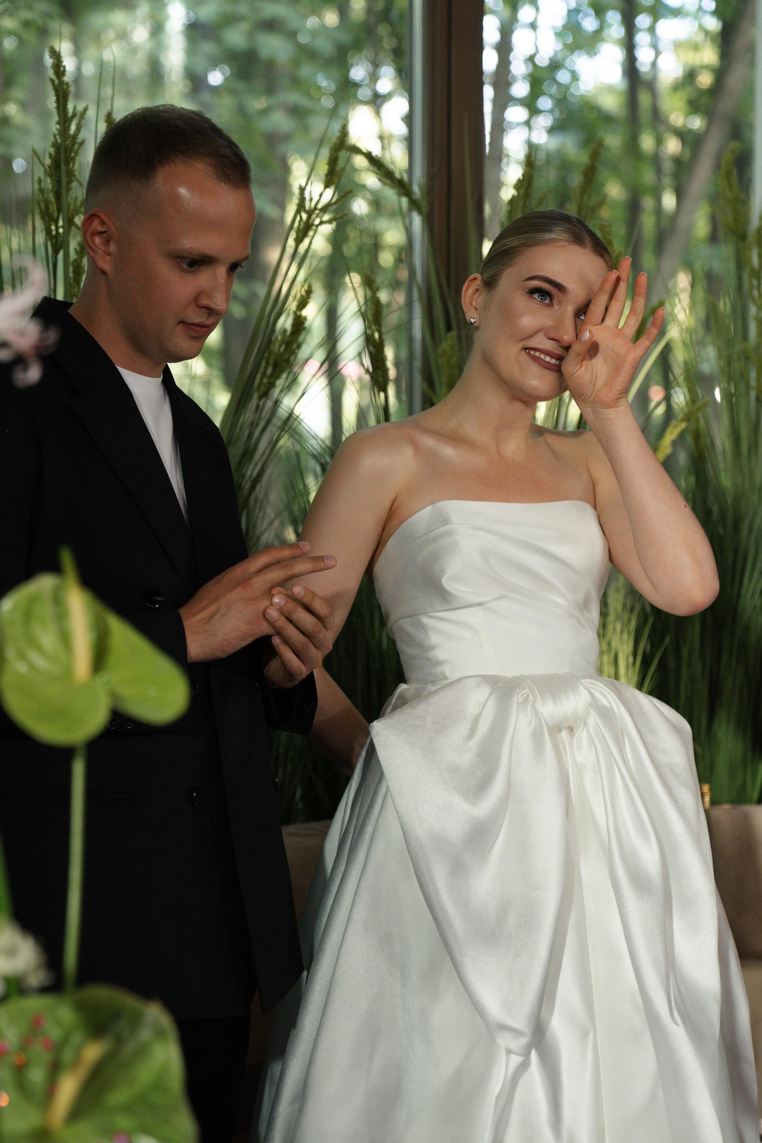 В сердечко. Свадебный фотограф Наташа Брифли