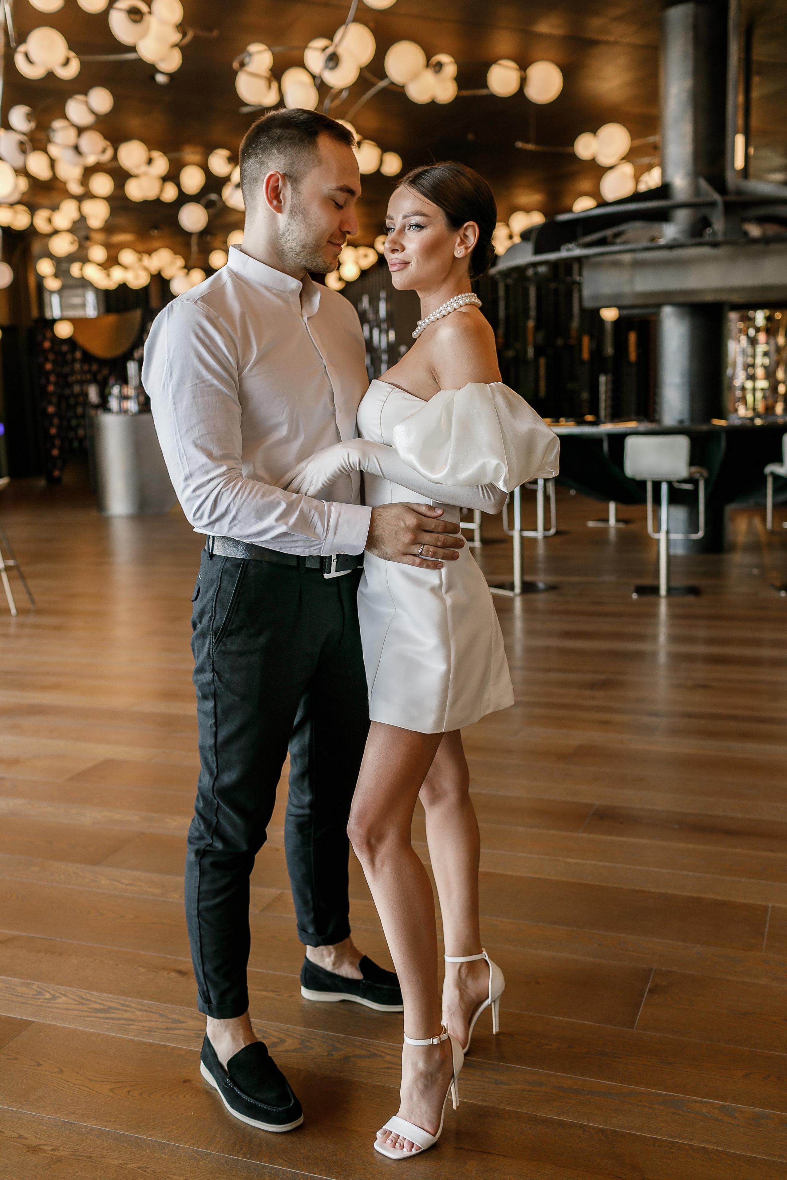 Стильная свадебная пара 2022, это не игра а любовь.