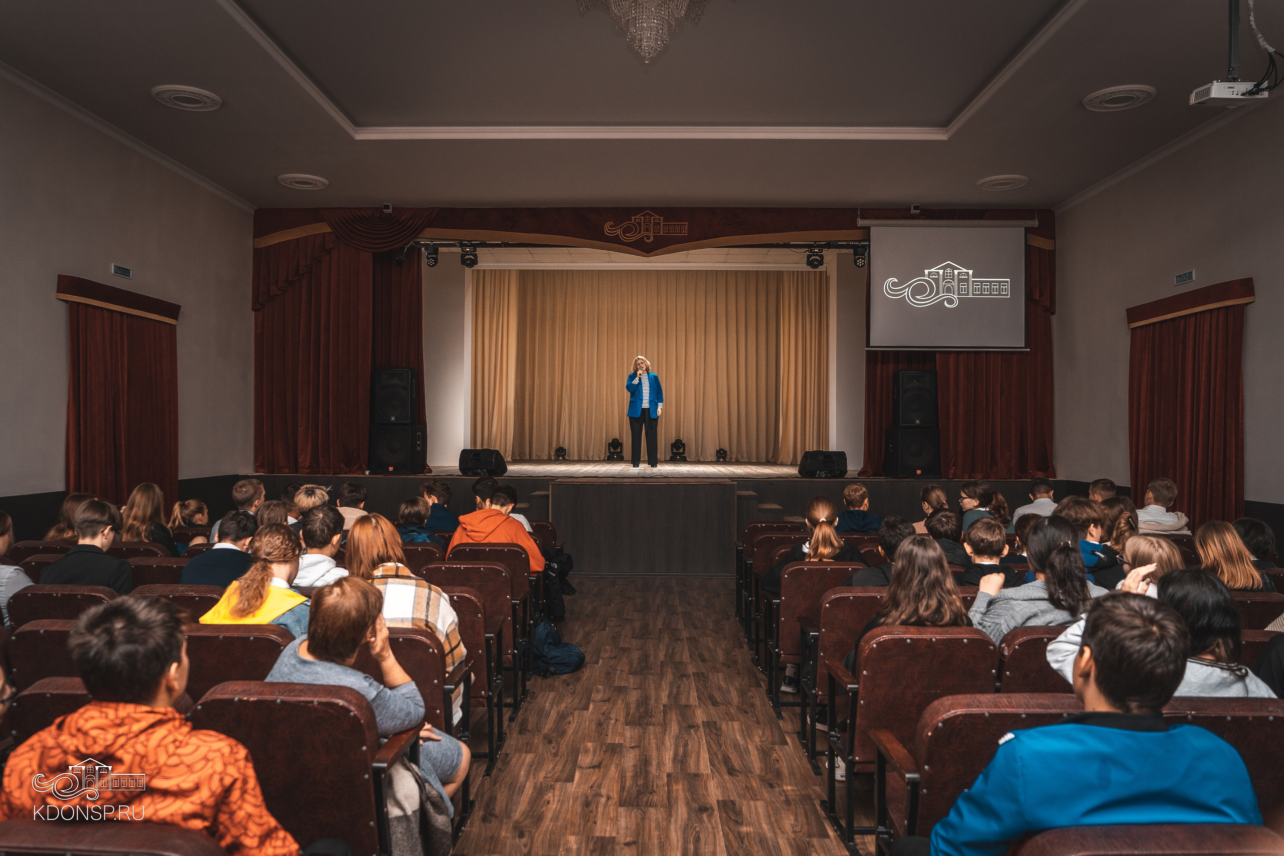 «Мы стояли насмерть за Кавказ». Новотитаровский Дом культуры