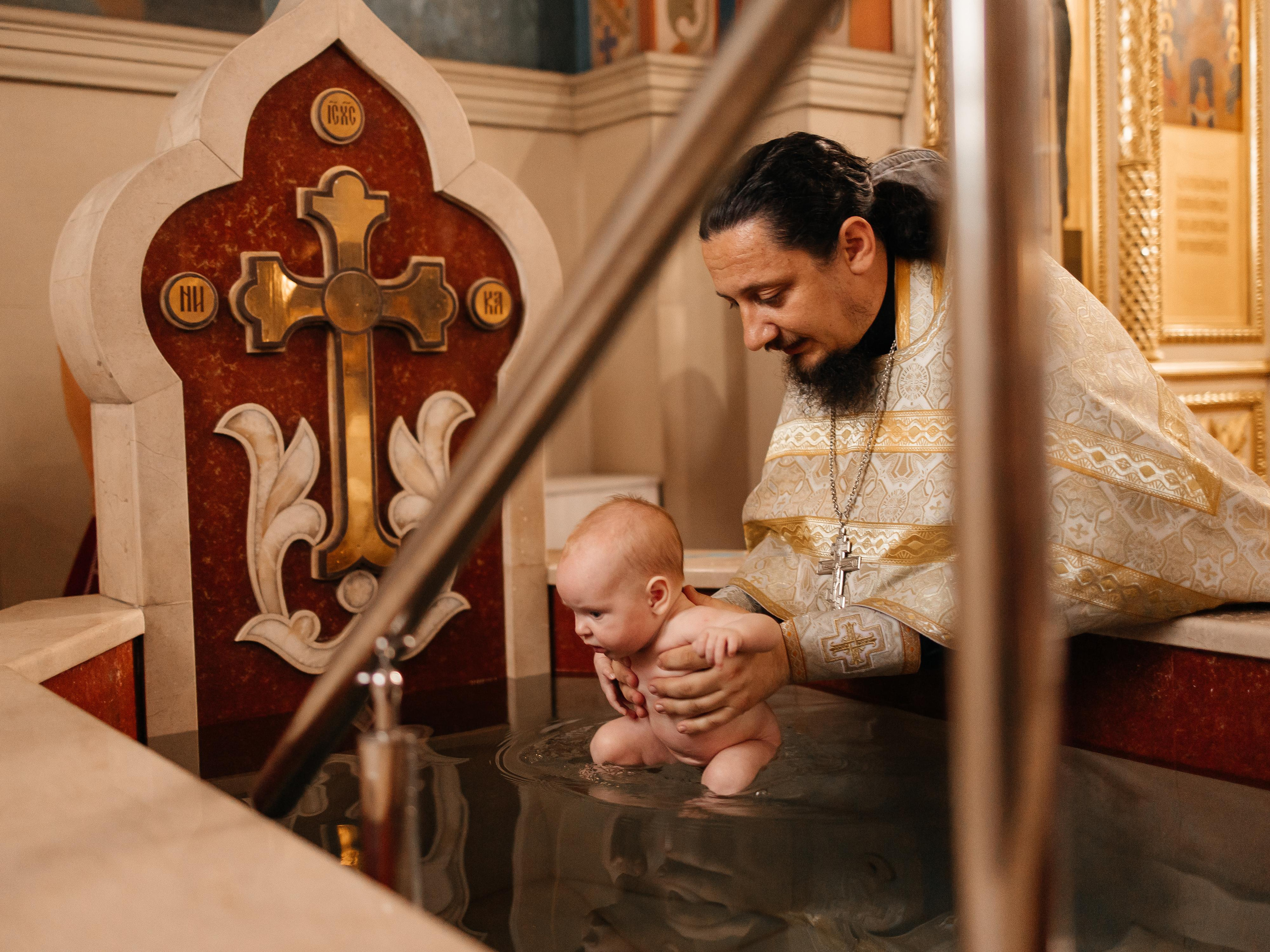 Таинство Крещения Агаты. Семейный фотограф в Краснодаре Храмова Анна