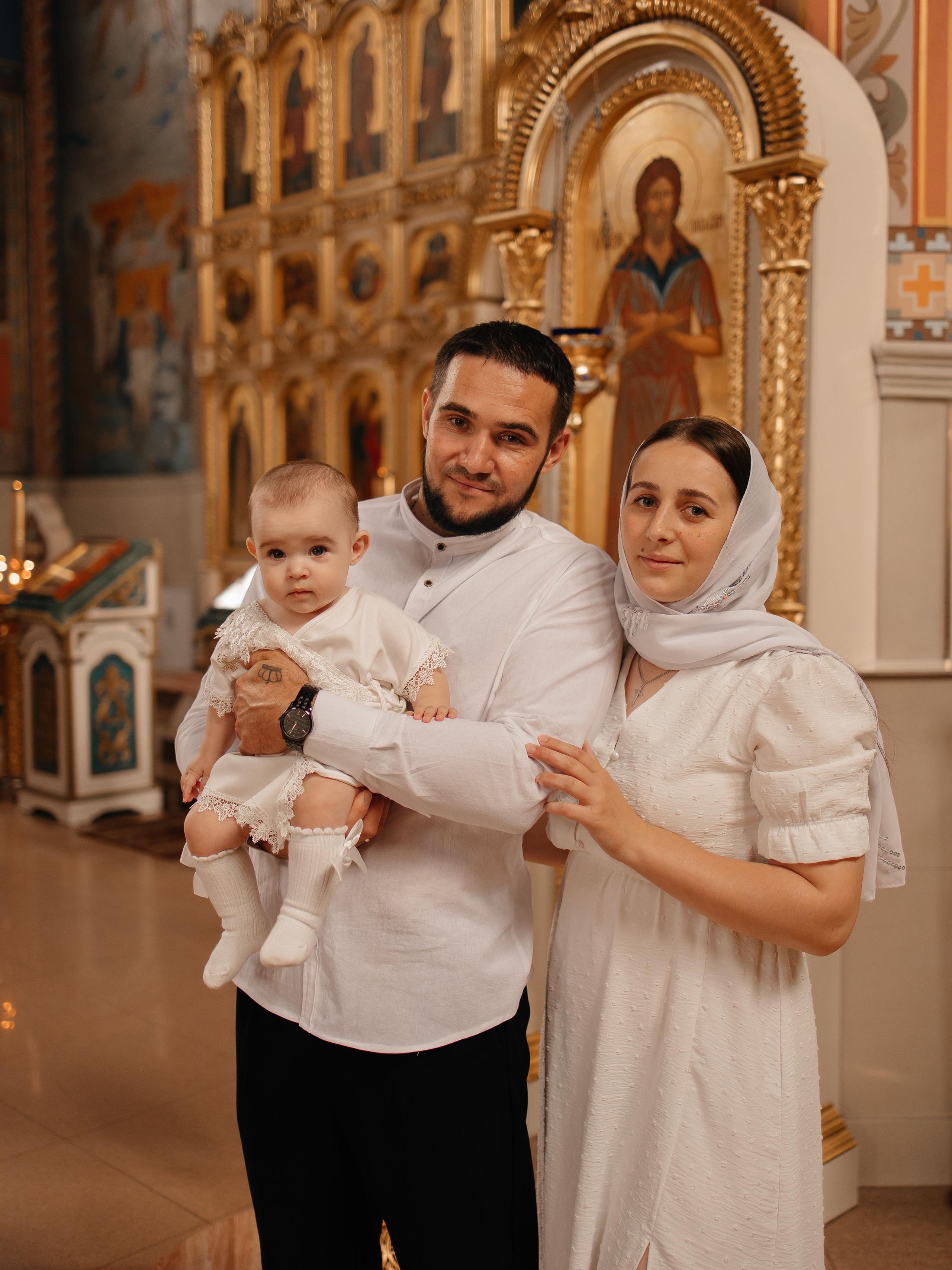 Таинство Крещения Арины. Семейный фотограф в Краснодаре Храмова Анна