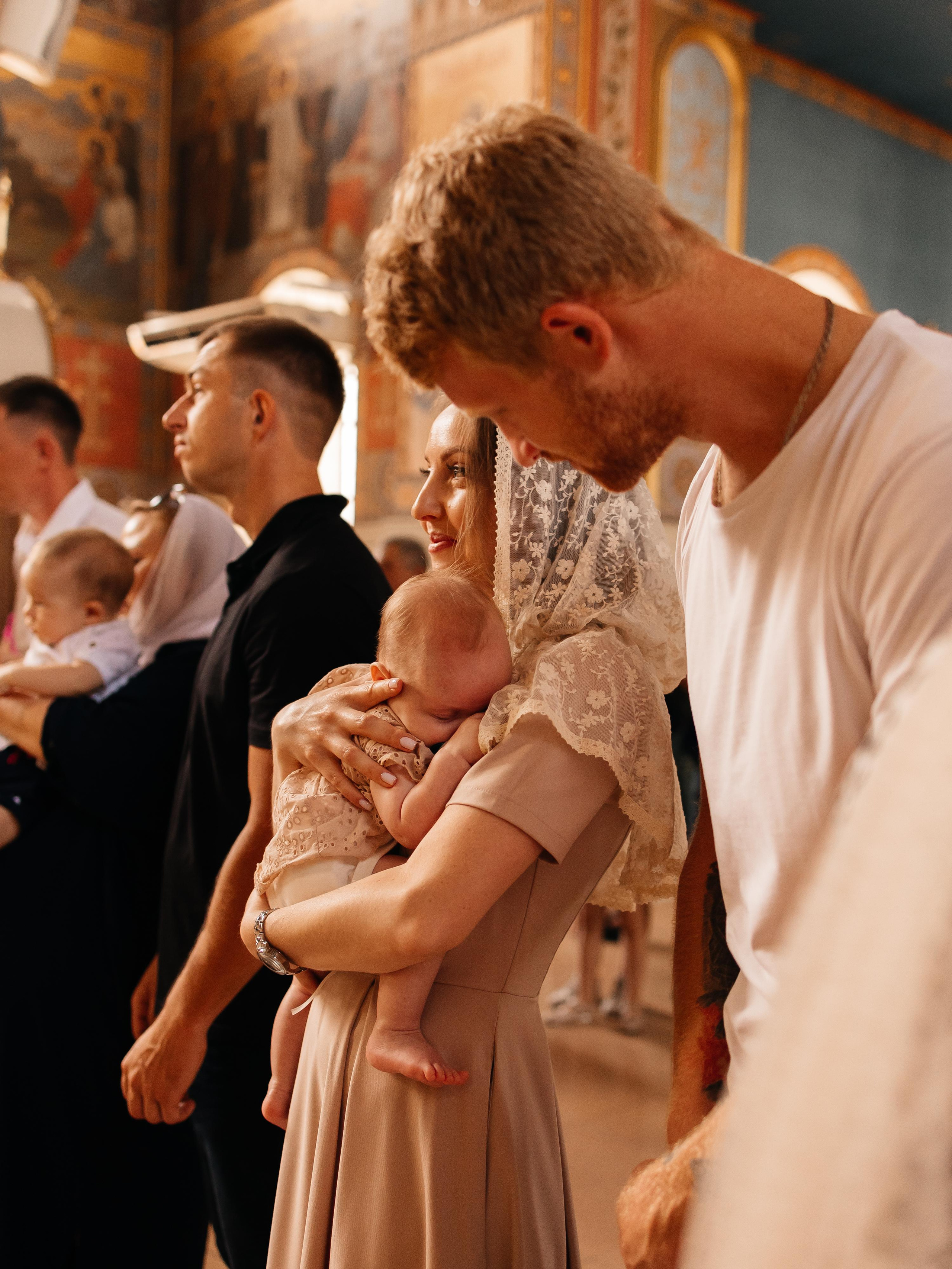 Таинство Крещения Агаты. Семейный фотограф в Краснодаре Храмова Анна