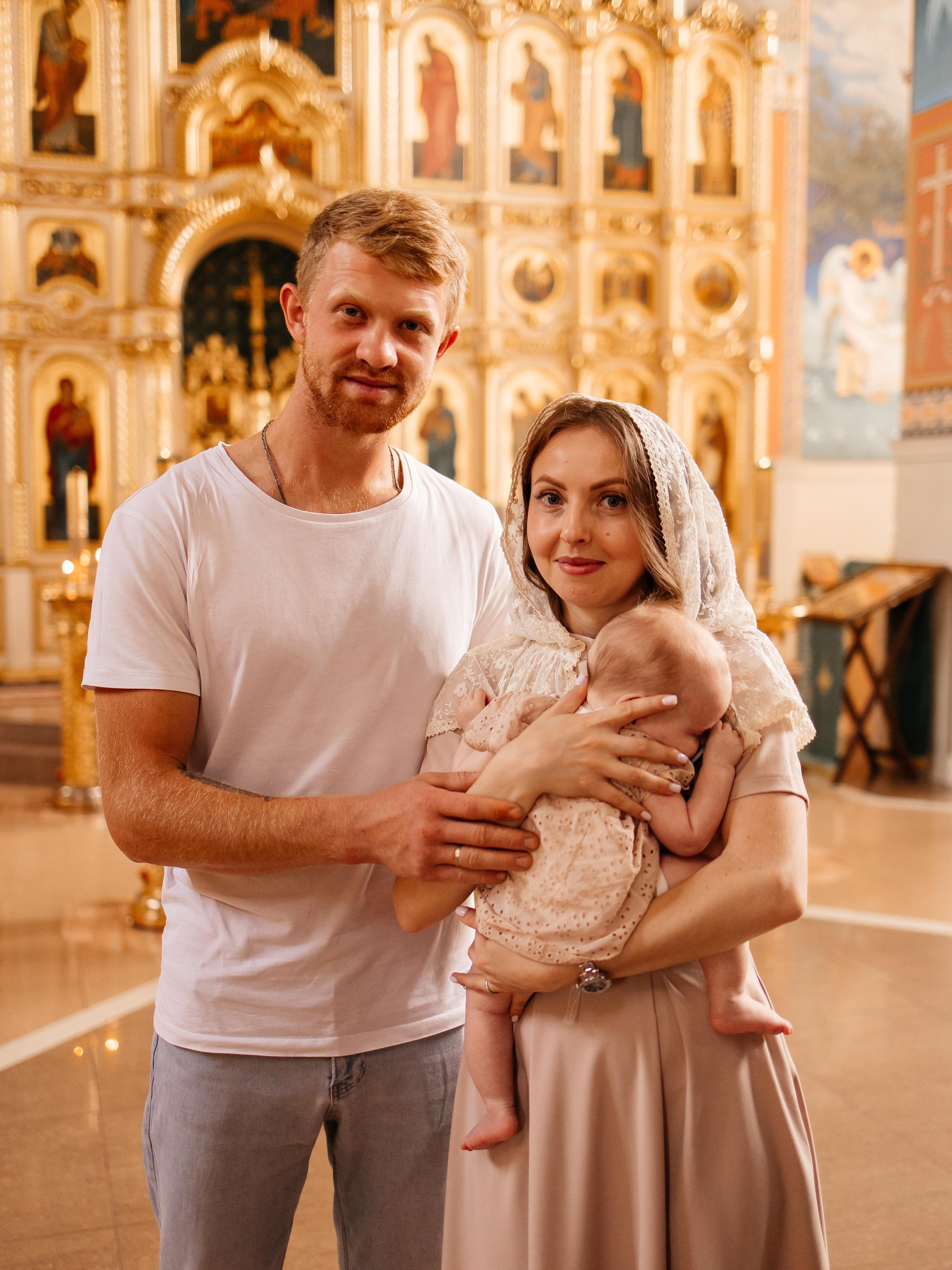 Таинство Крещения Агаты. Семейный фотограф в Краснодаре Храмова Анна