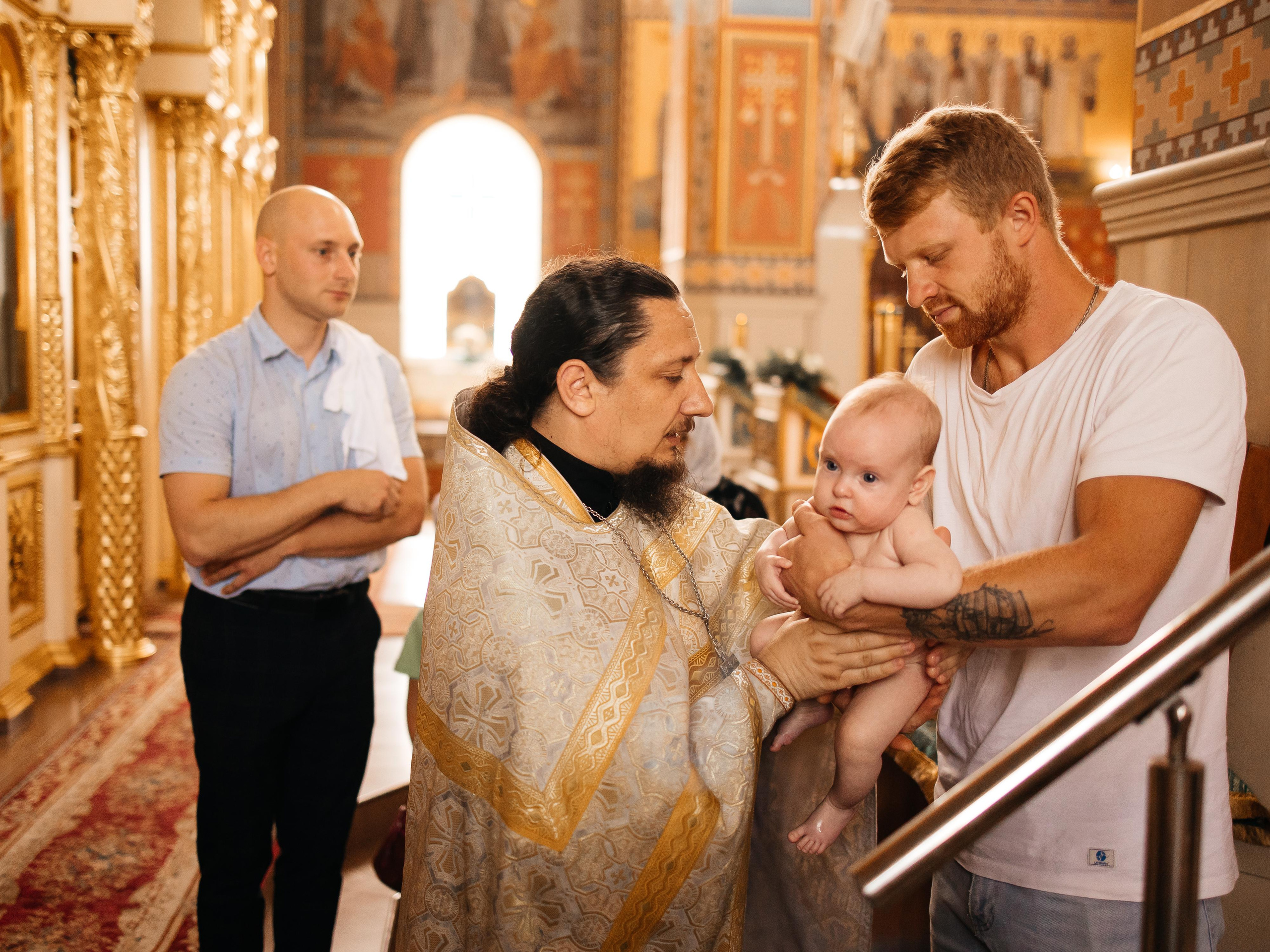 Таинство Крещения Агаты. Семейный фотограф в Краснодаре Храмова Анна