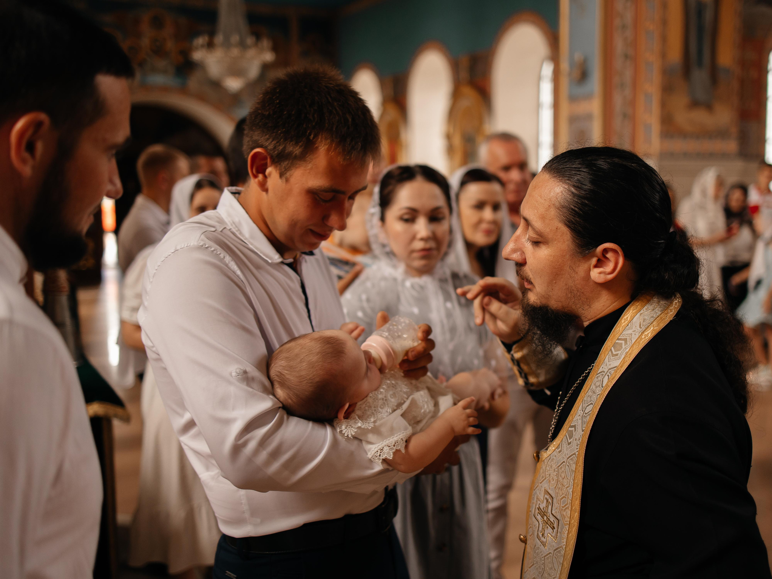 Таинство Крещения Арины. Семейный фотограф в Краснодаре Храмова Анна