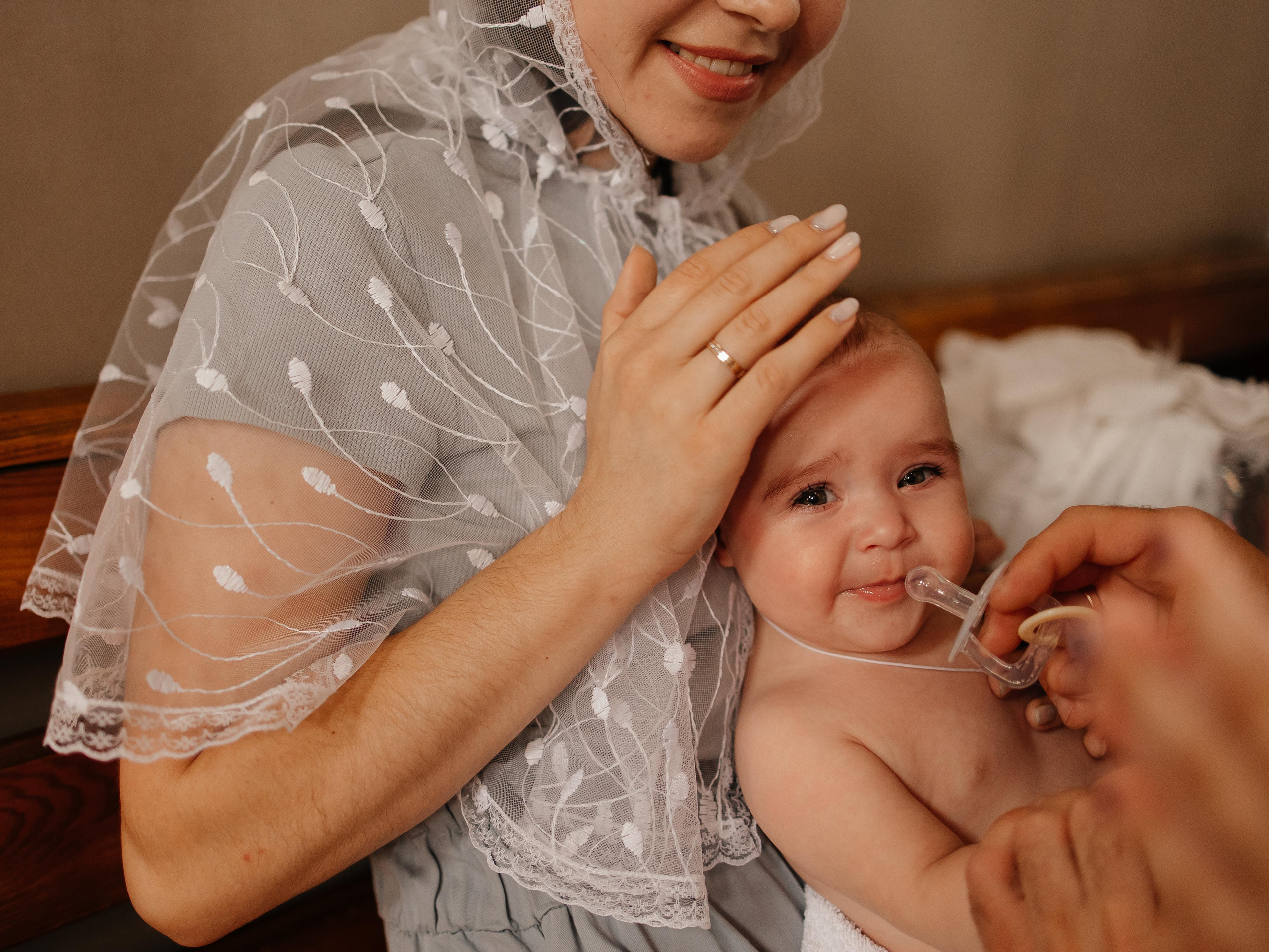 Таинство Крещения Арины. Семейный фотограф в Краснодаре Храмова Анна