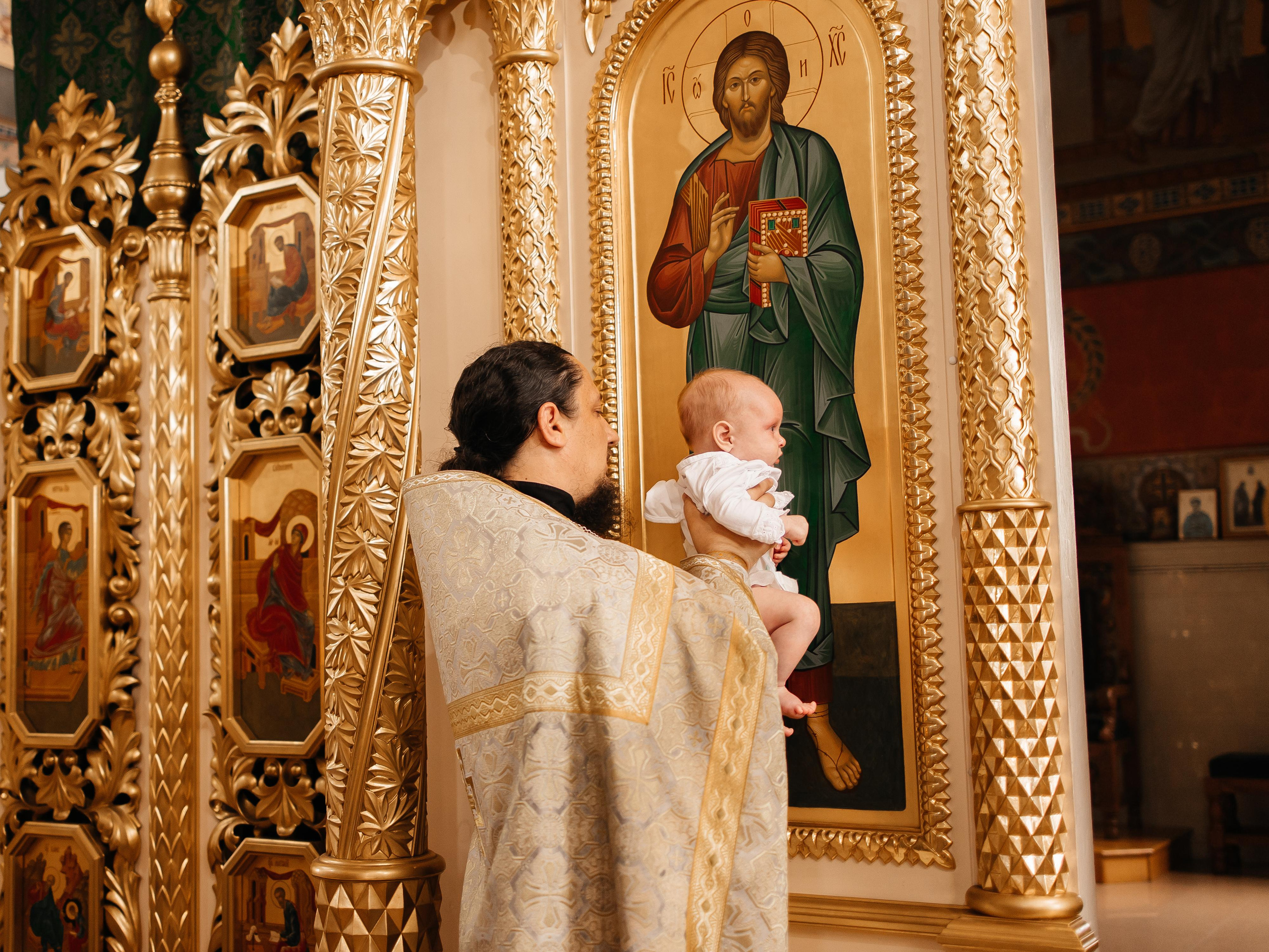 Таинство Крещения Агаты. Семейный фотограф в Краснодаре Храмова Анна