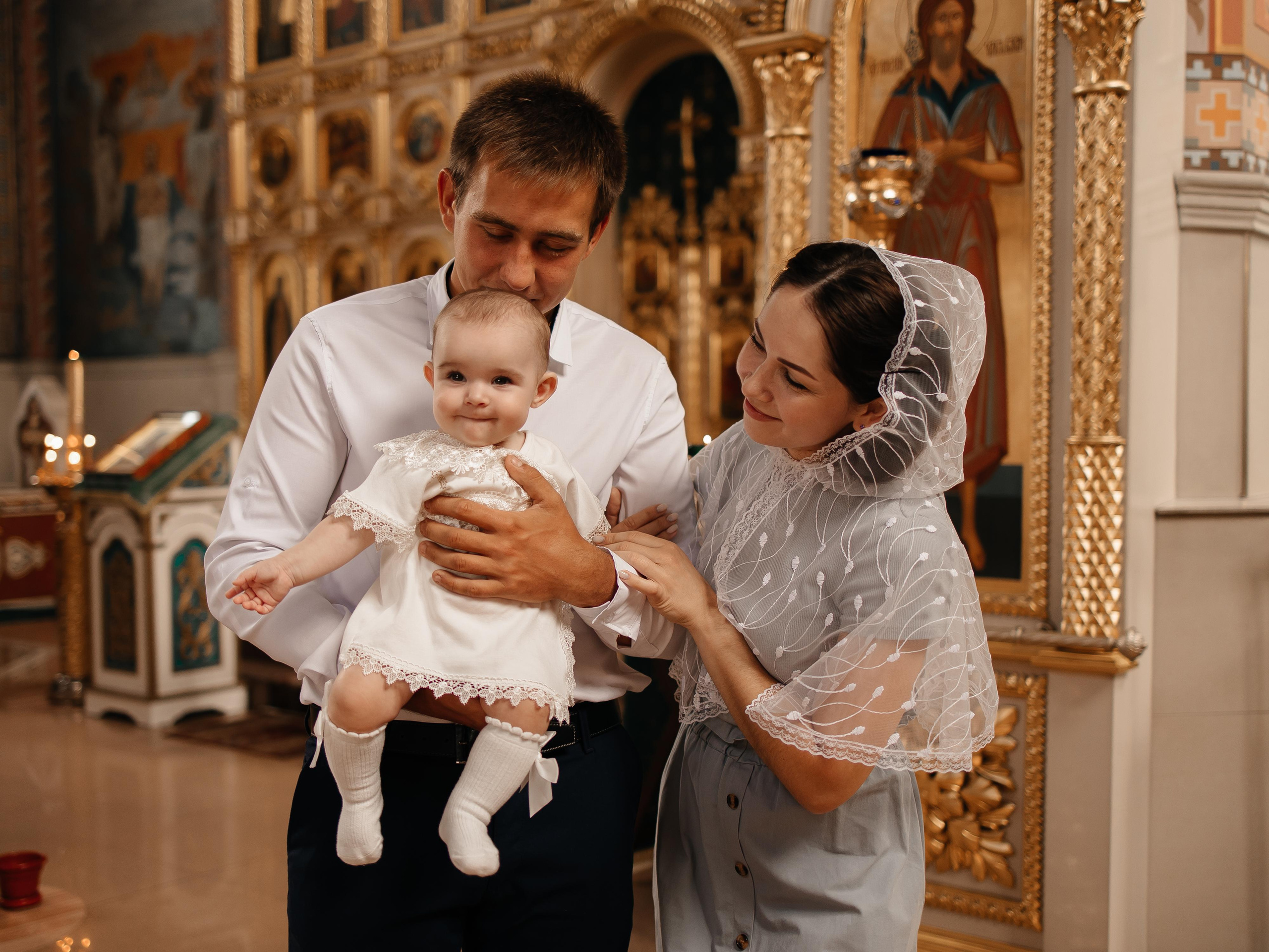 Таинство Крещения Арины. Семейный фотограф в Краснодаре Храмова Анна