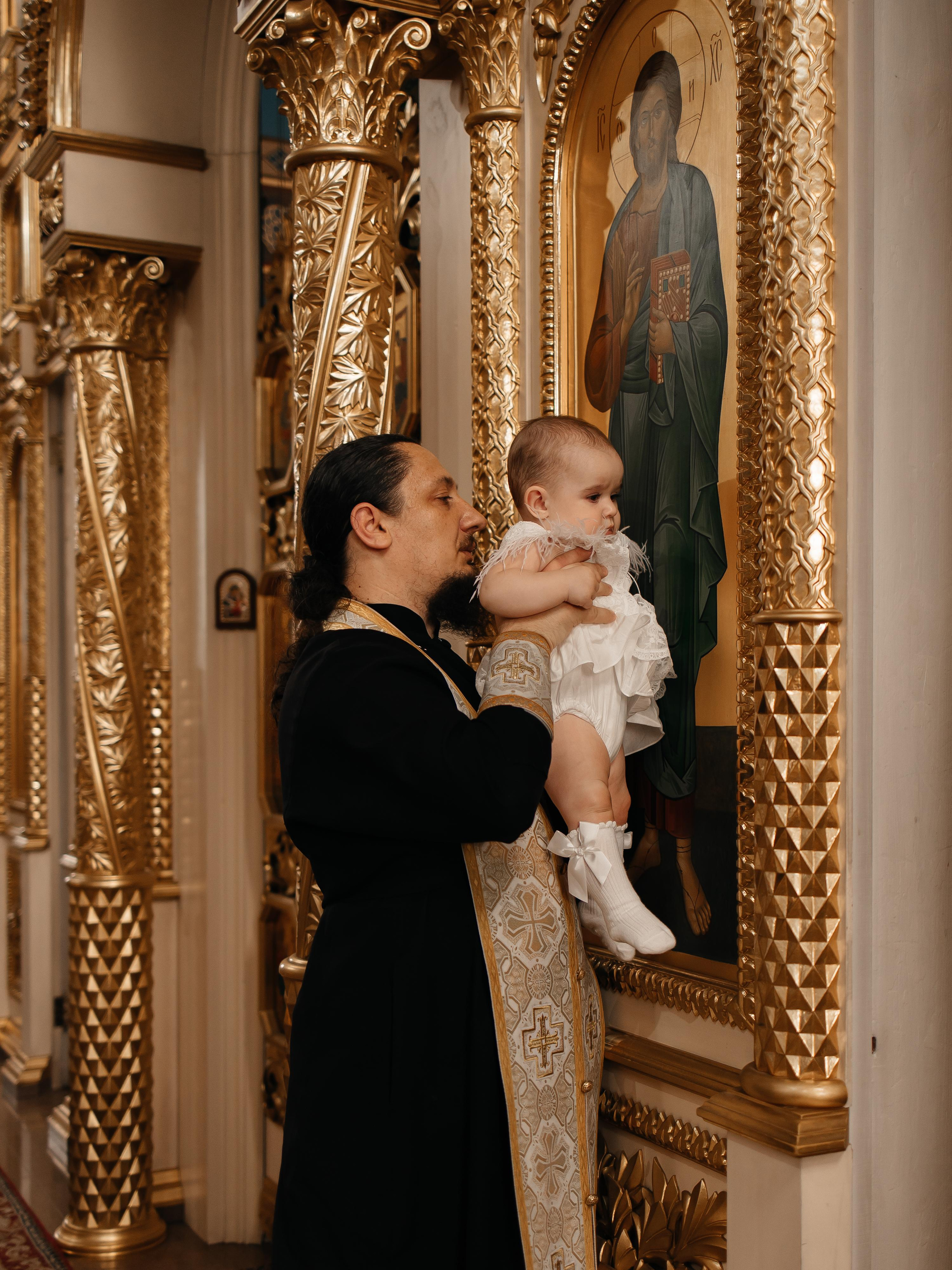 Таинство Крещения Арины. Семейный фотограф в Краснодаре Храмова Анна