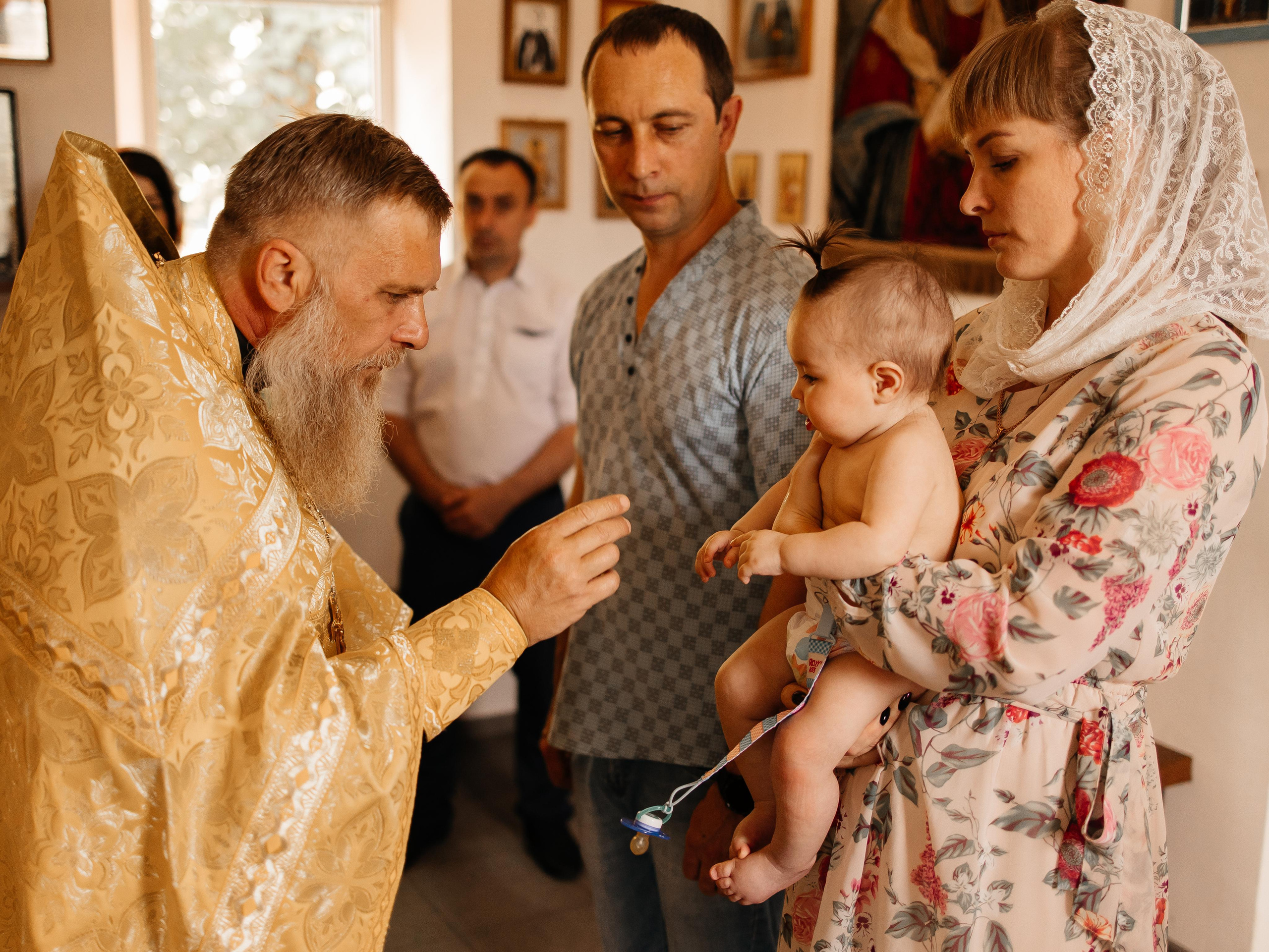 Таинство Крещения Полины. Семейный фотограф в Краснодаре Храмова Анна