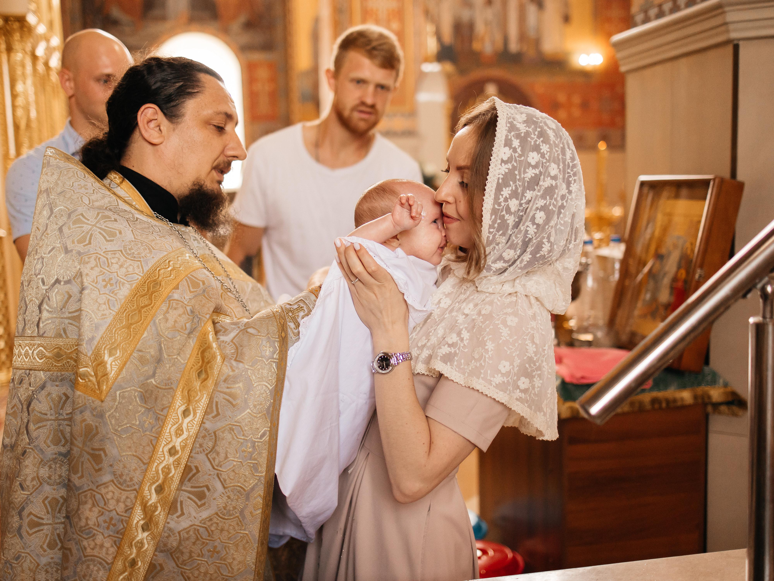 Таинство Крещения Агаты. Семейный фотограф в Краснодаре Храмова Анна