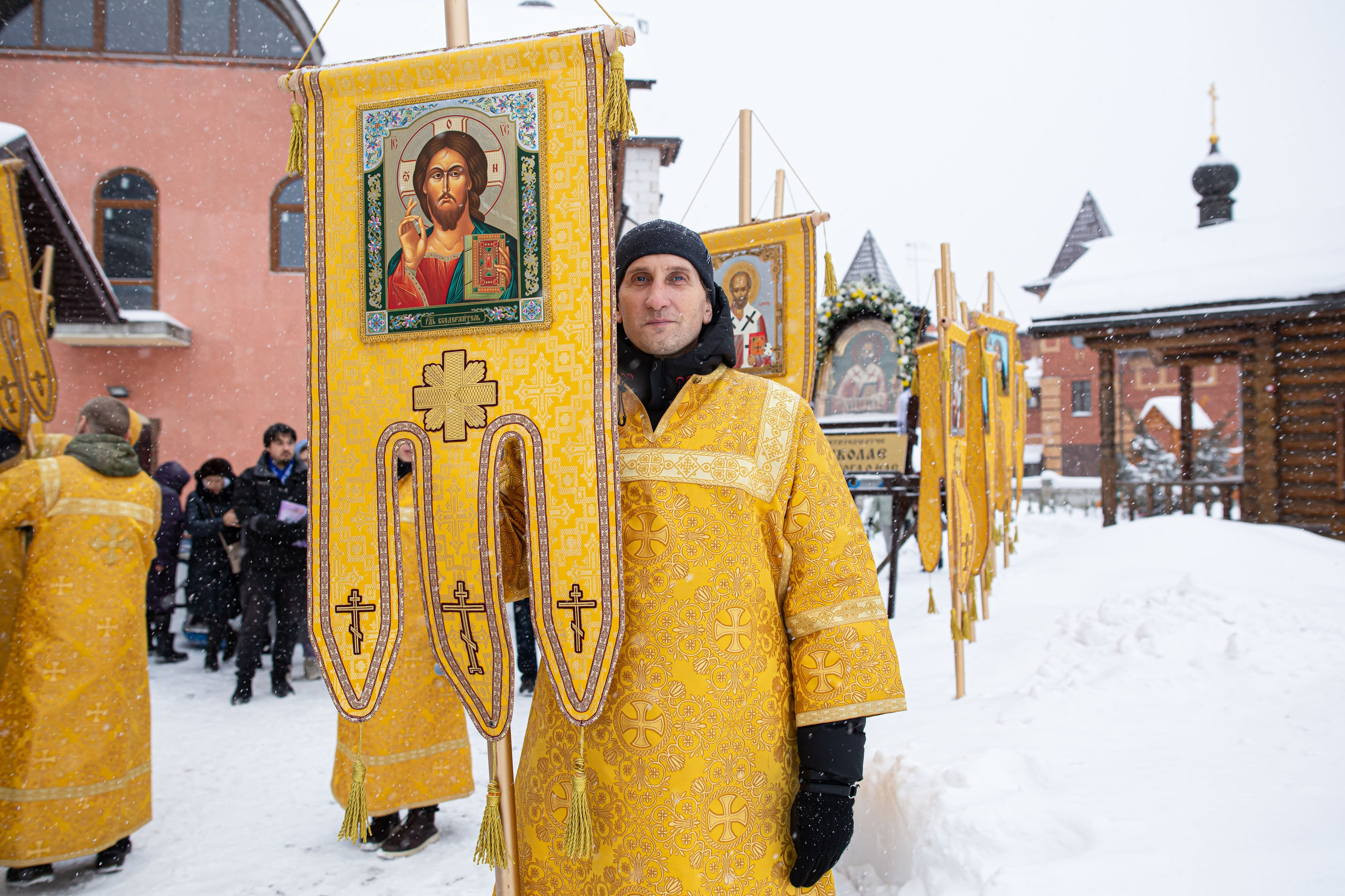 Крестный ход по д. Островцы Раменского городского округа. Семейный и детский фотограф Анна Петракова