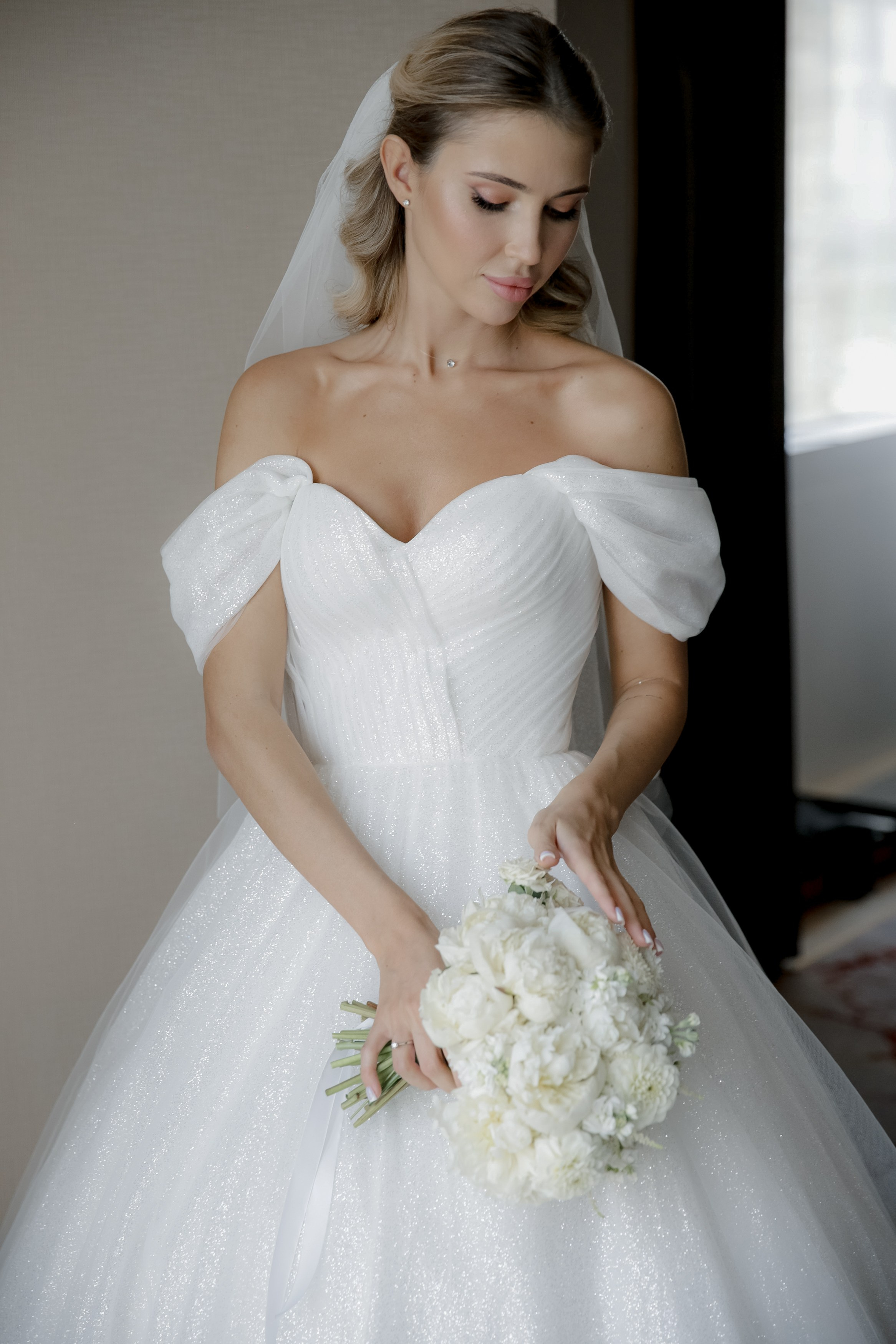 Hide. Свадебный фотограф Москва