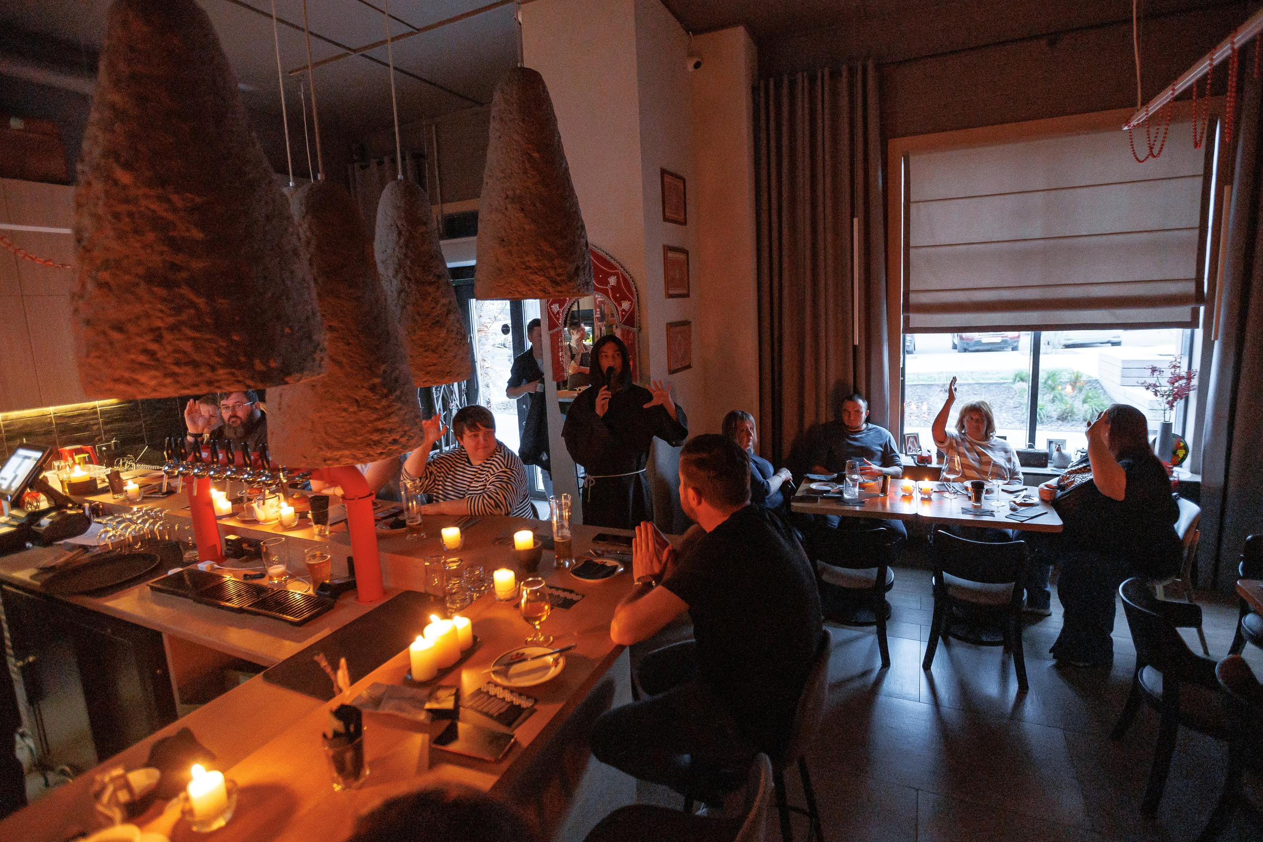 Гастроужин Поселенцы в гостях у Самозванцев