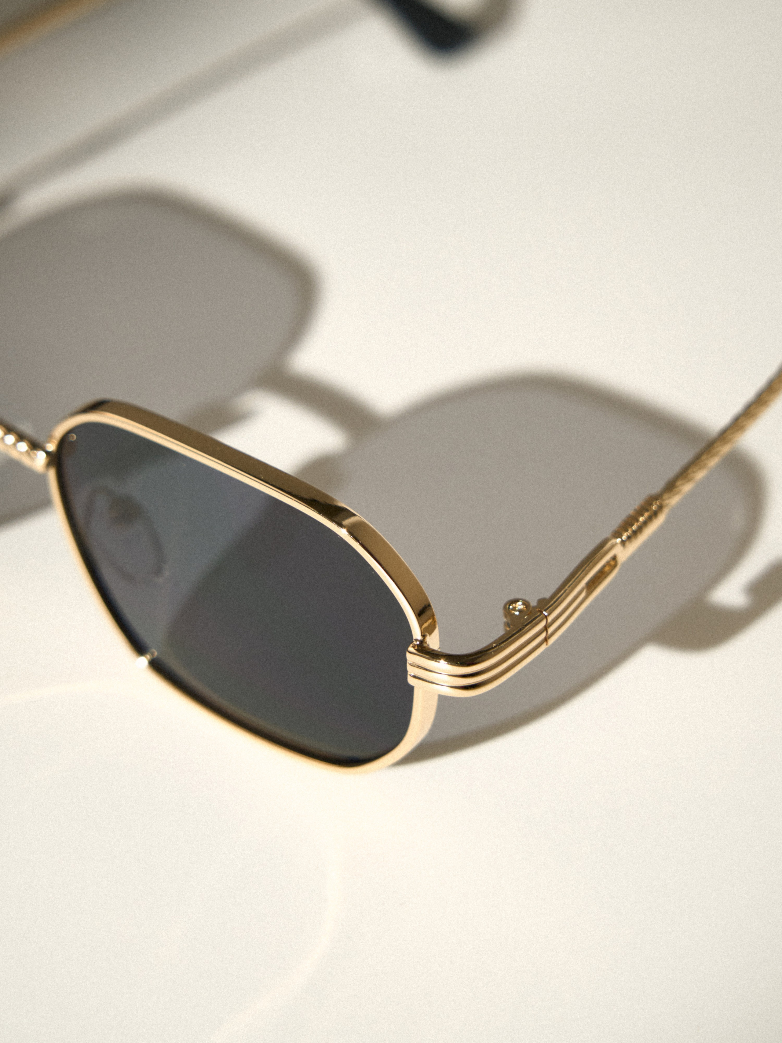 YAVIQUE. Кирилл Гольцберг | фотограф для брендов одежды и бизнеса