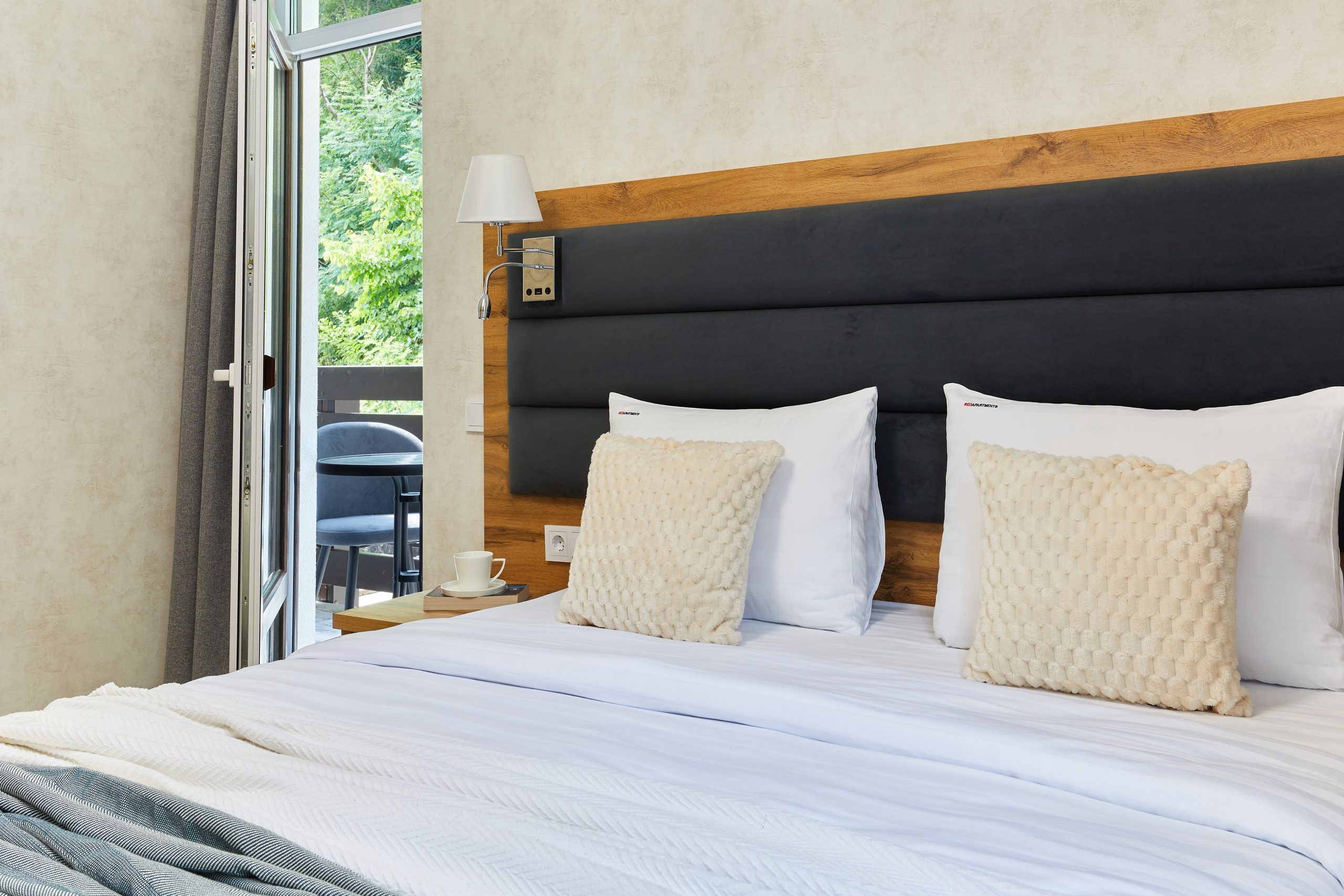 Интерьерная фотосъёмка мини-гостиницы на Красной Поляне. Интерьерный фотограф в Сочи Анисимова Ольга