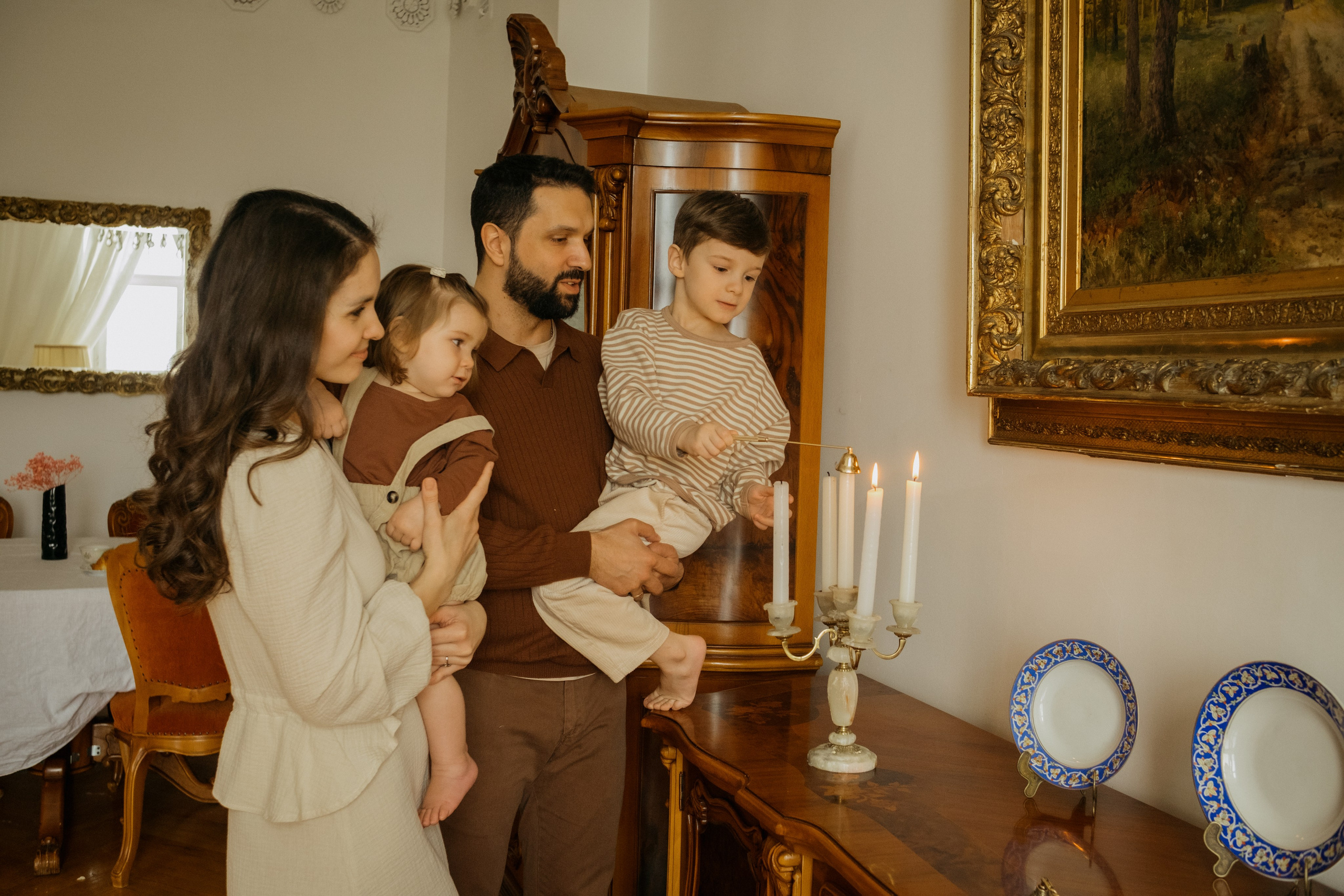 Семейные фотосессии дома и в студии. Семейный и детский фотограф в Москве Александра Михайлечко