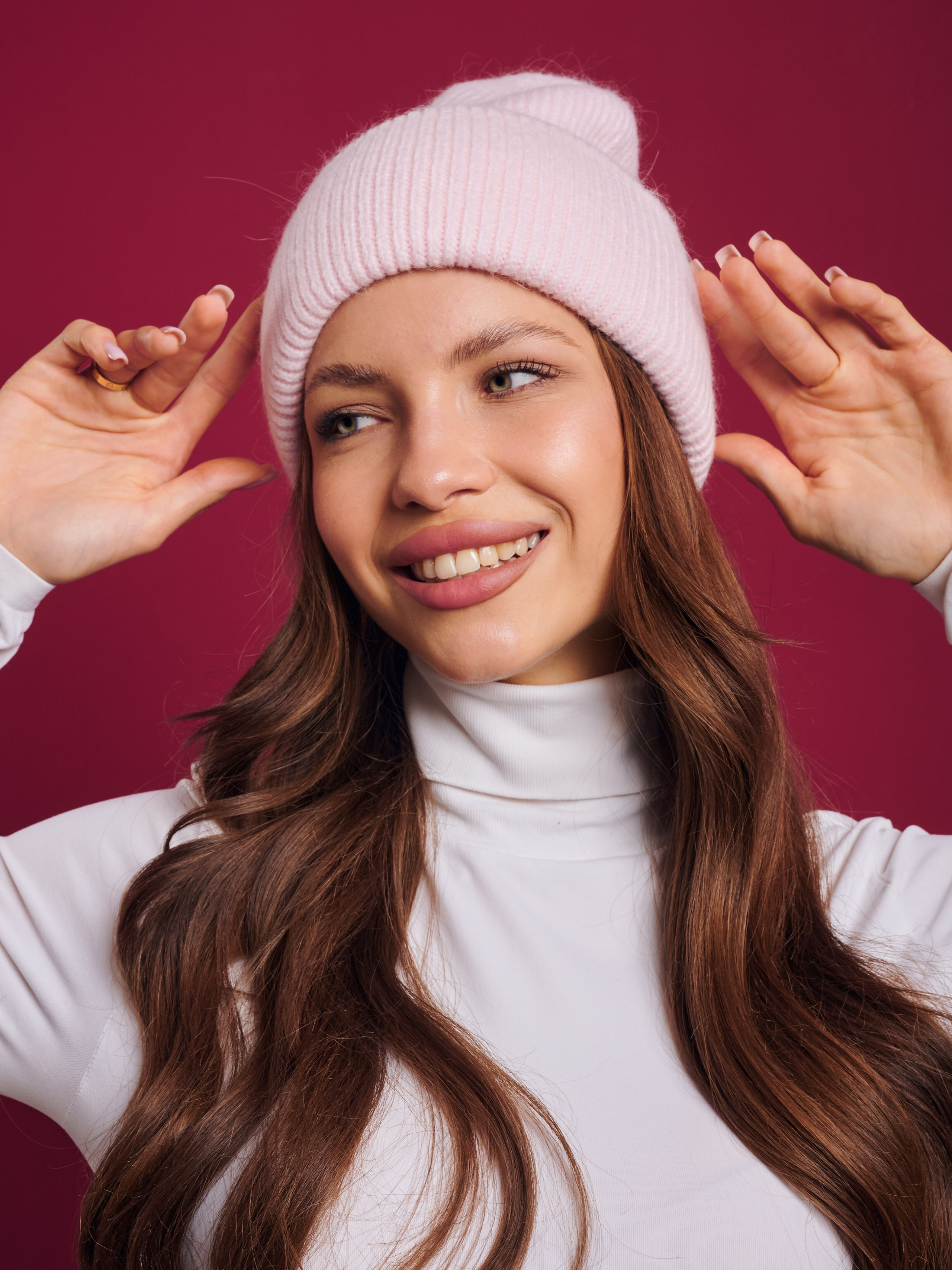 Шапки для WB. Коммерческий фотограф из Уфы Яна Шакирова