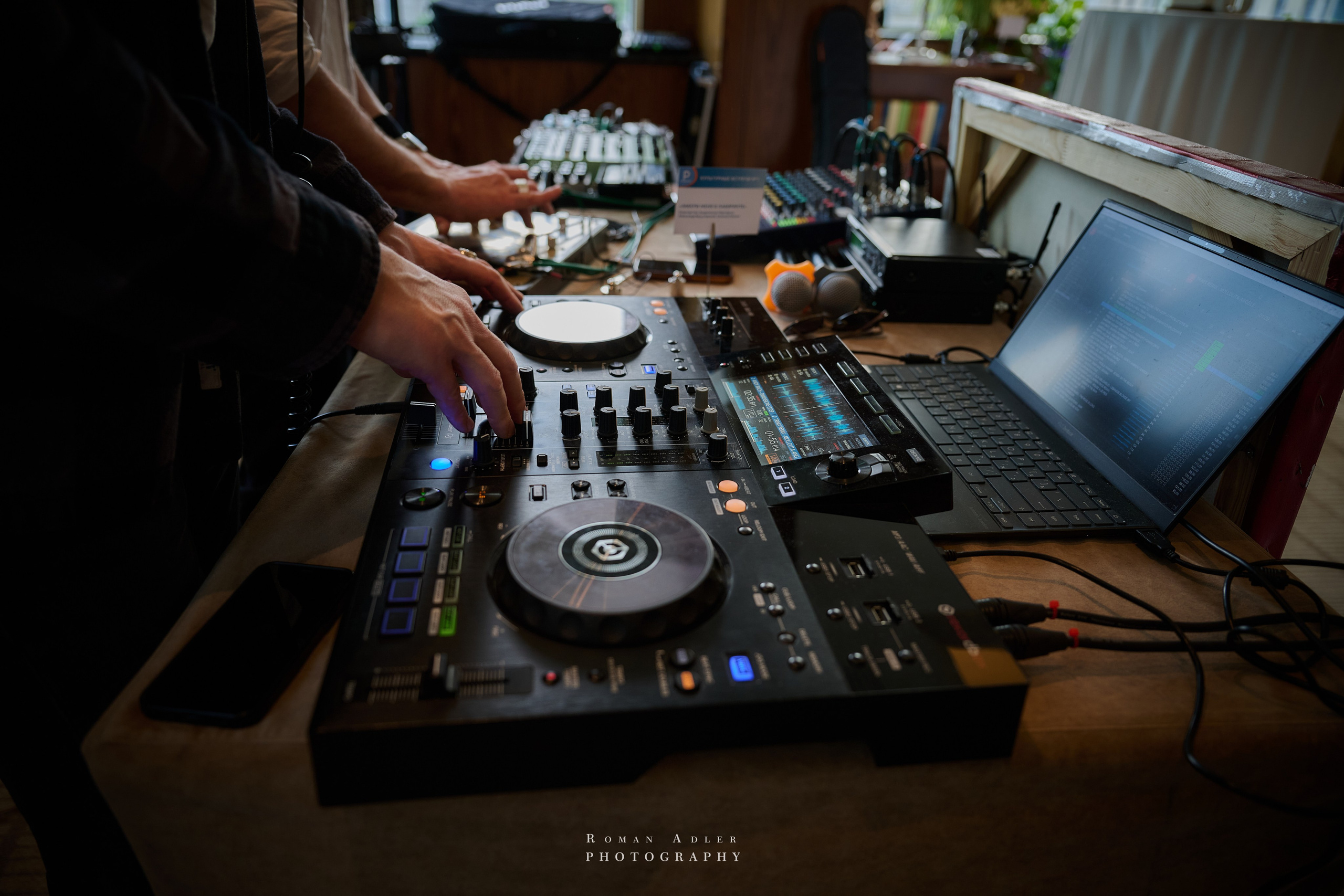 Культурные Встречи (Hotel Continental). Фотограф Роман Адлер