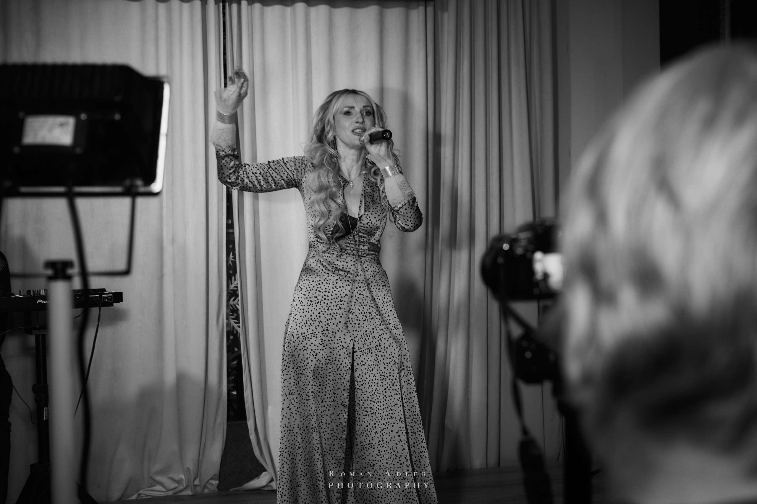 Концерт Марики (группа Стрелки). Фотограф Роман Адлер