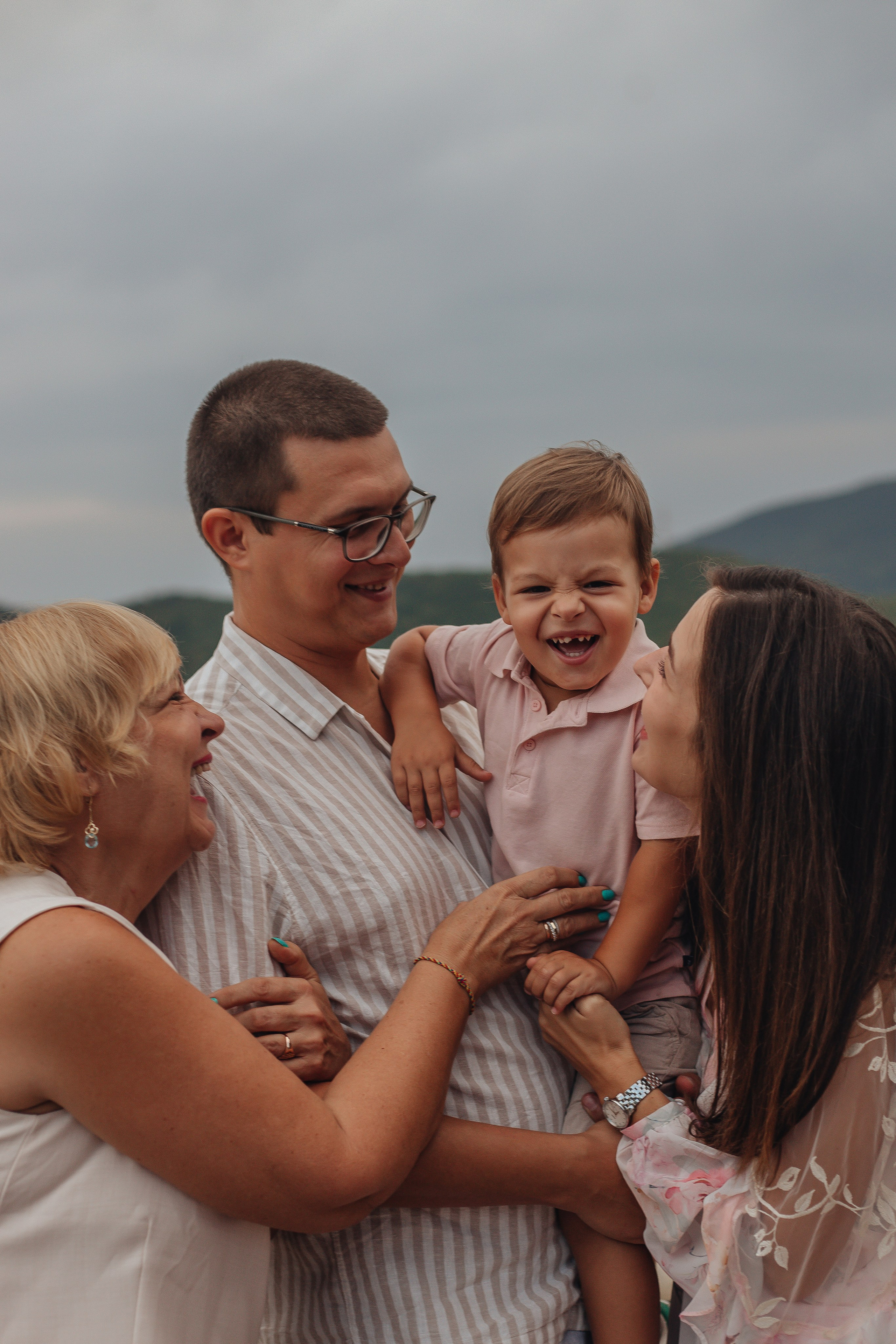 Прогулка у домика виноградаря — о семье, о любви, о счастье ;). Семейный фотограф Новороссийск, Анапа, Геленджик — Юлия Давыдова
