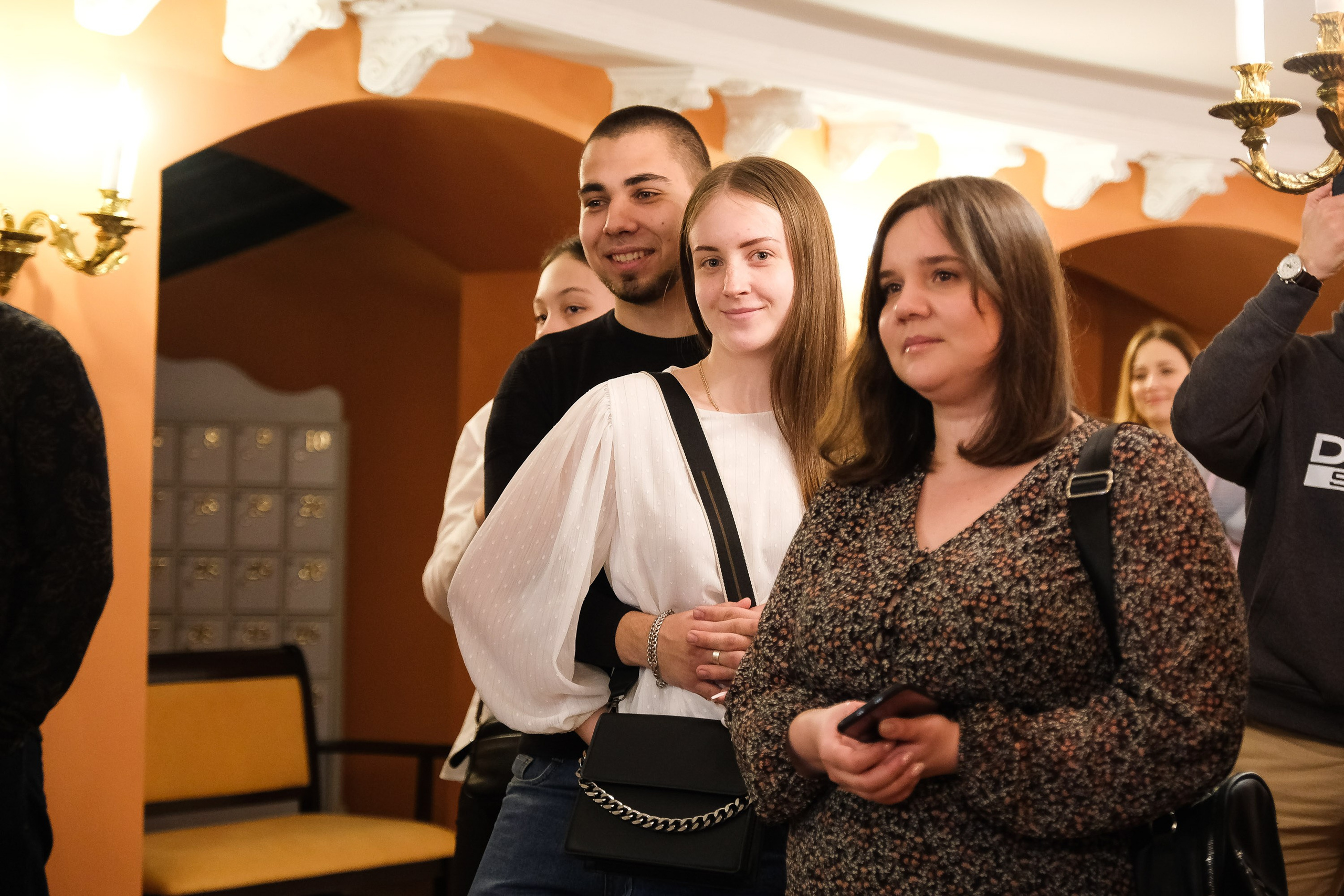 Ганди молчал по субботам. Фотограф Анатолий Деникин